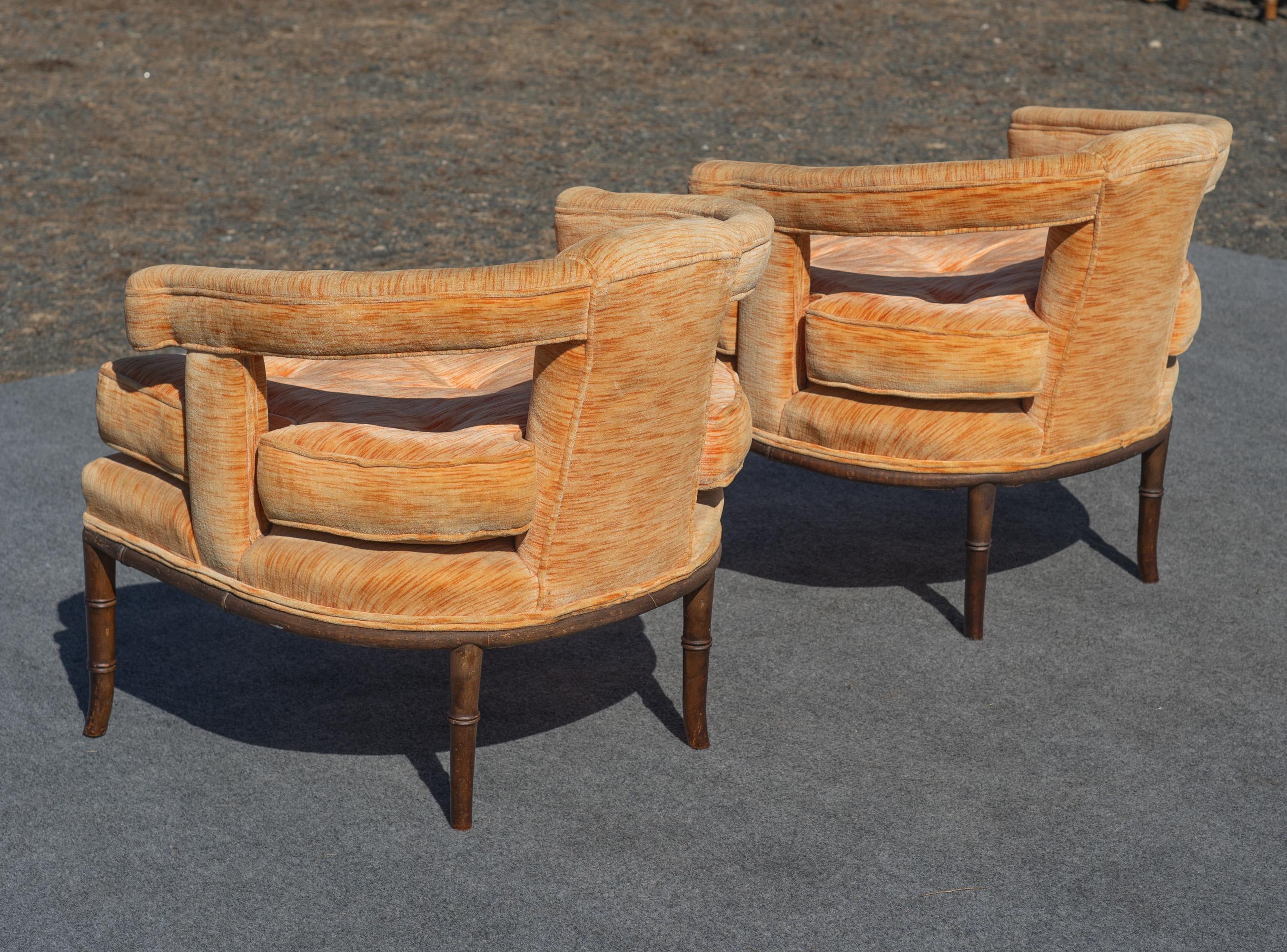 Pareja de sillones de bambú sintético y salmón estilo T. H. Robsjohn Gibbings años 50 Tapicería en venta