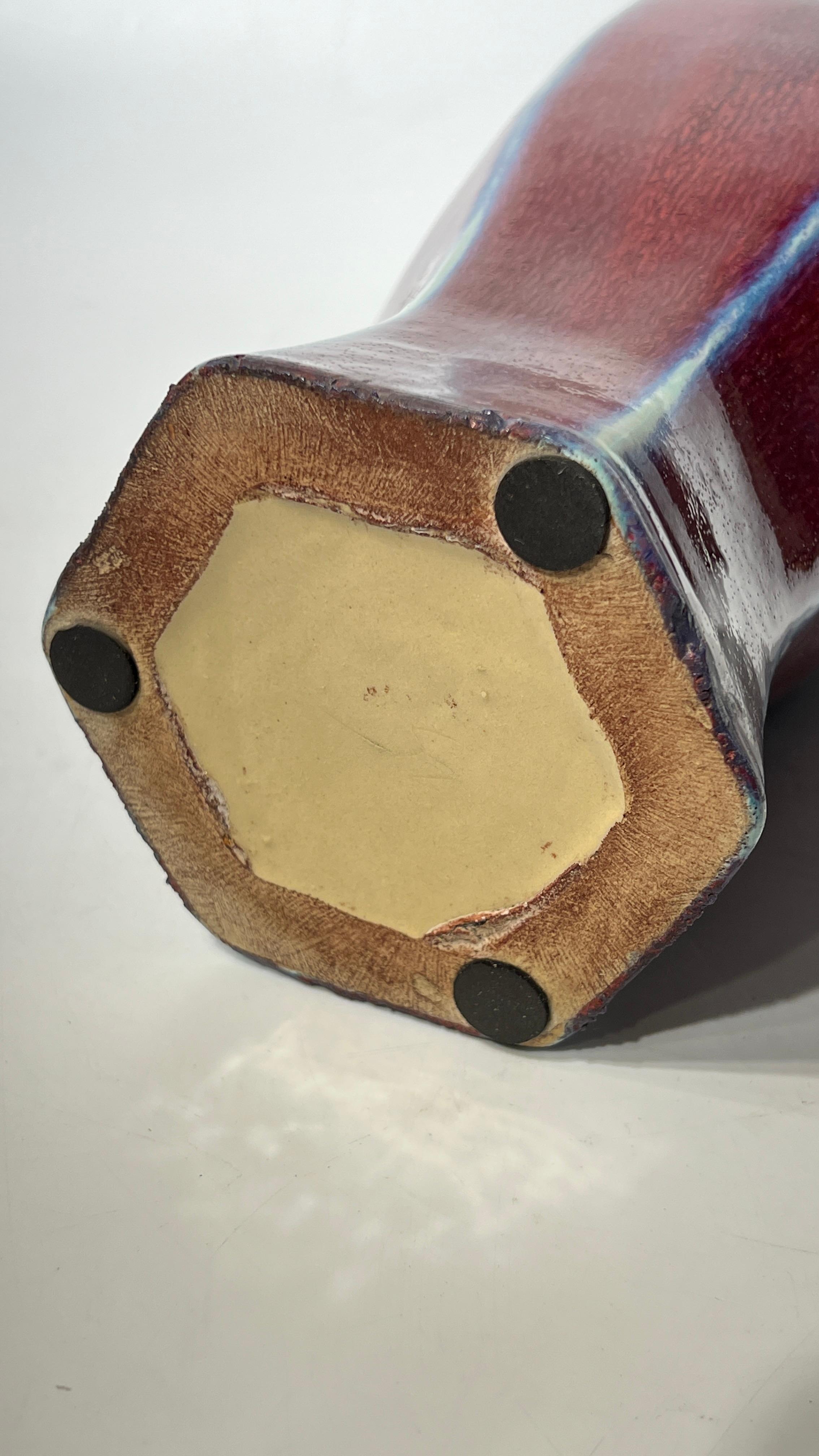 Coppia di vasi in ceramica smaltata Violet Flambe in vendita 2
