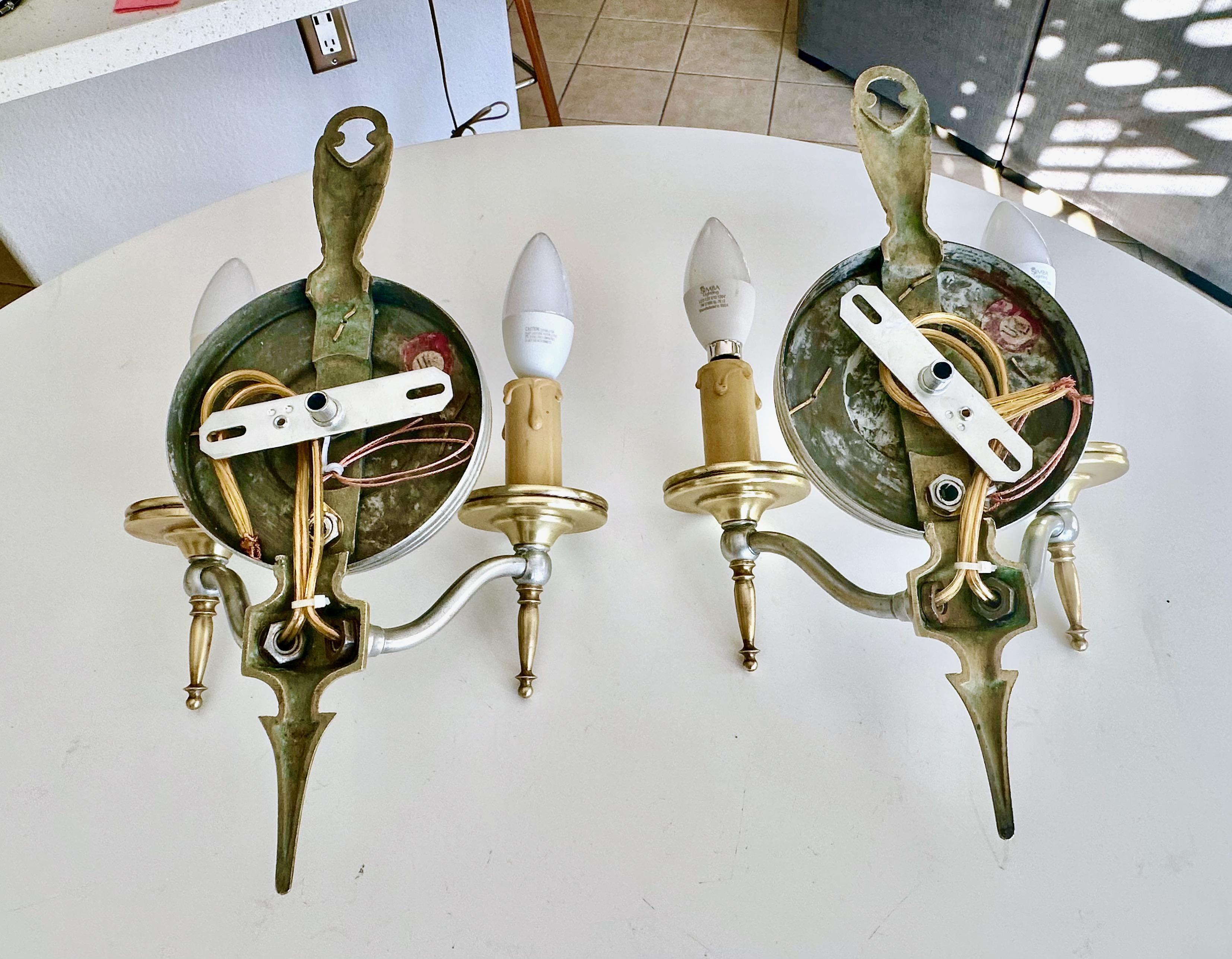 Paire d'appliques murales anciennes Virden Empire Arrow & Star en vente 13