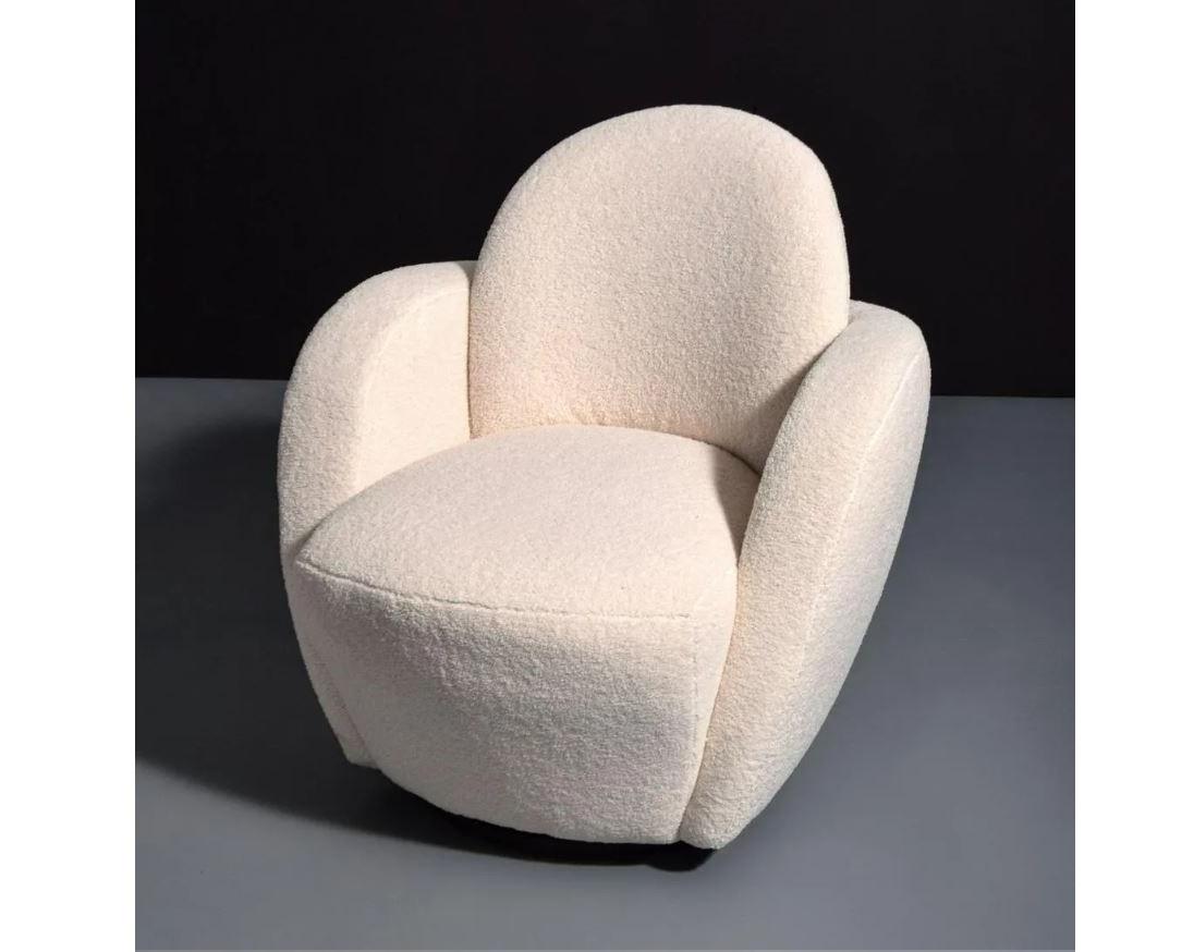 Late 20th Century Pair Vladimir Kagan Swivel Lounge Chairs in Ivory Bouclé For Sale