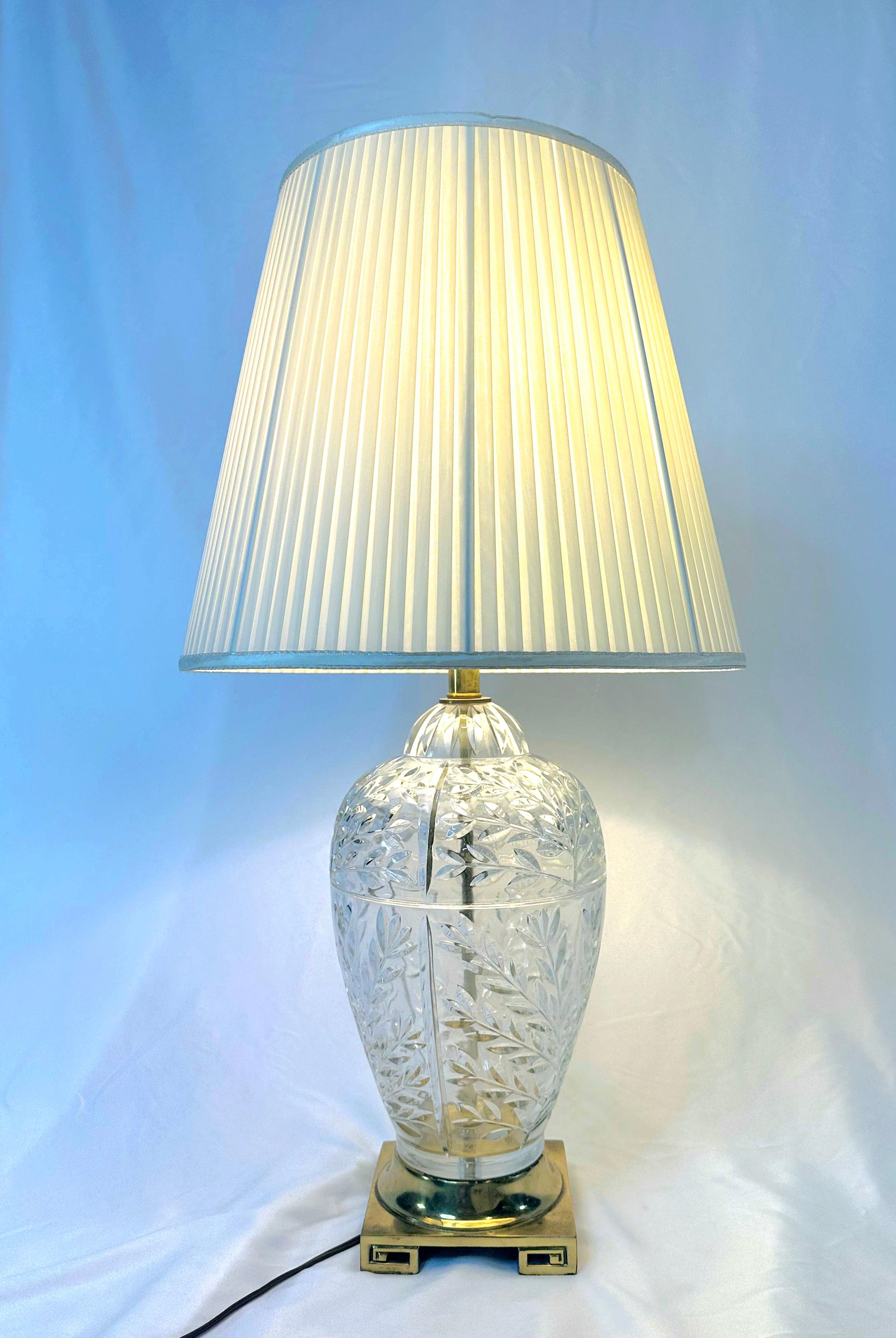 Pair Vtg French Style Cut Crystal Glass Bulbous Table Lamps Brass Greek Key Base For Sale 7