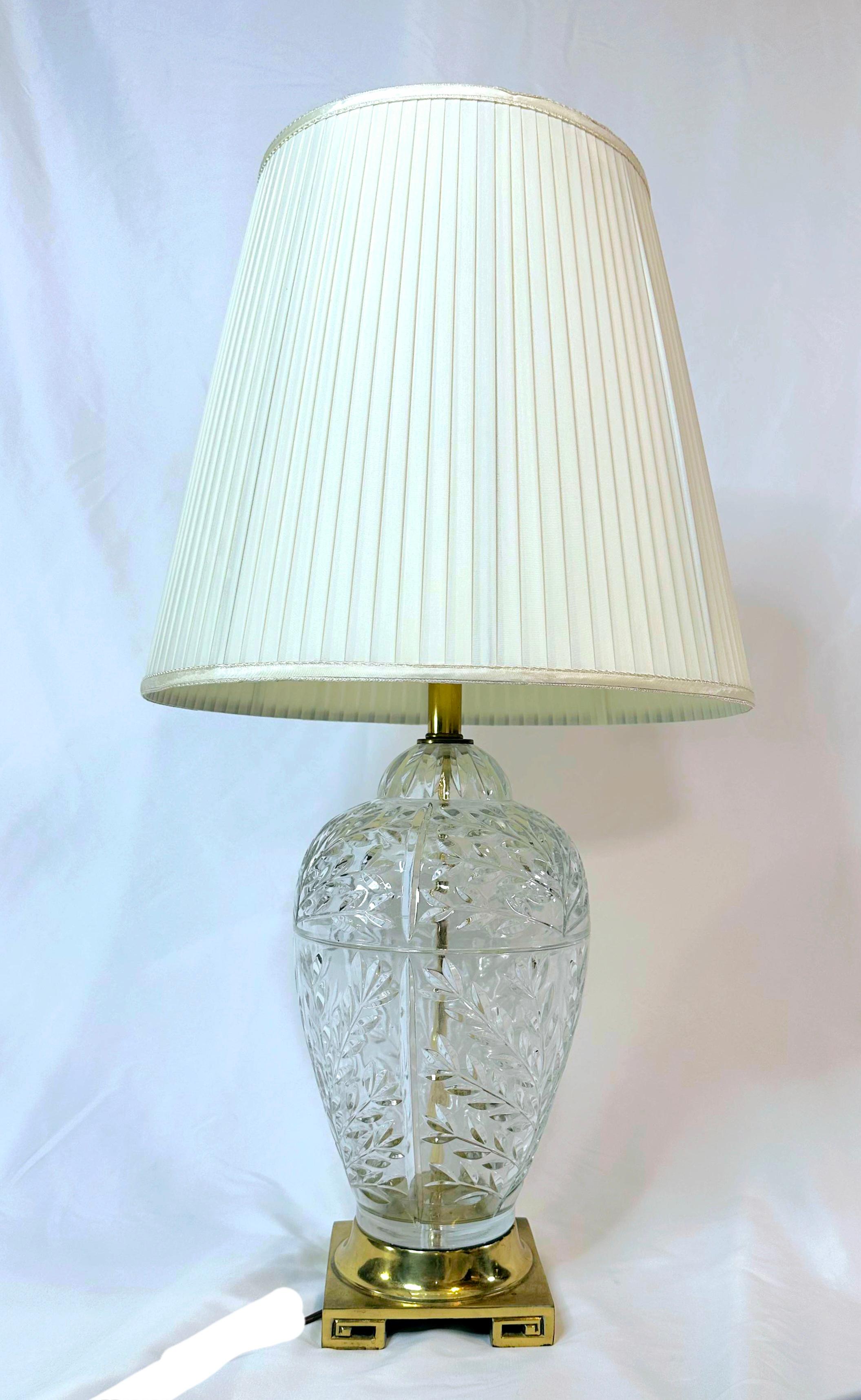 Pair Vtg French Style Cut Crystal Glass Bulbous Table Lamps Brass Greek Key Base For Sale 2