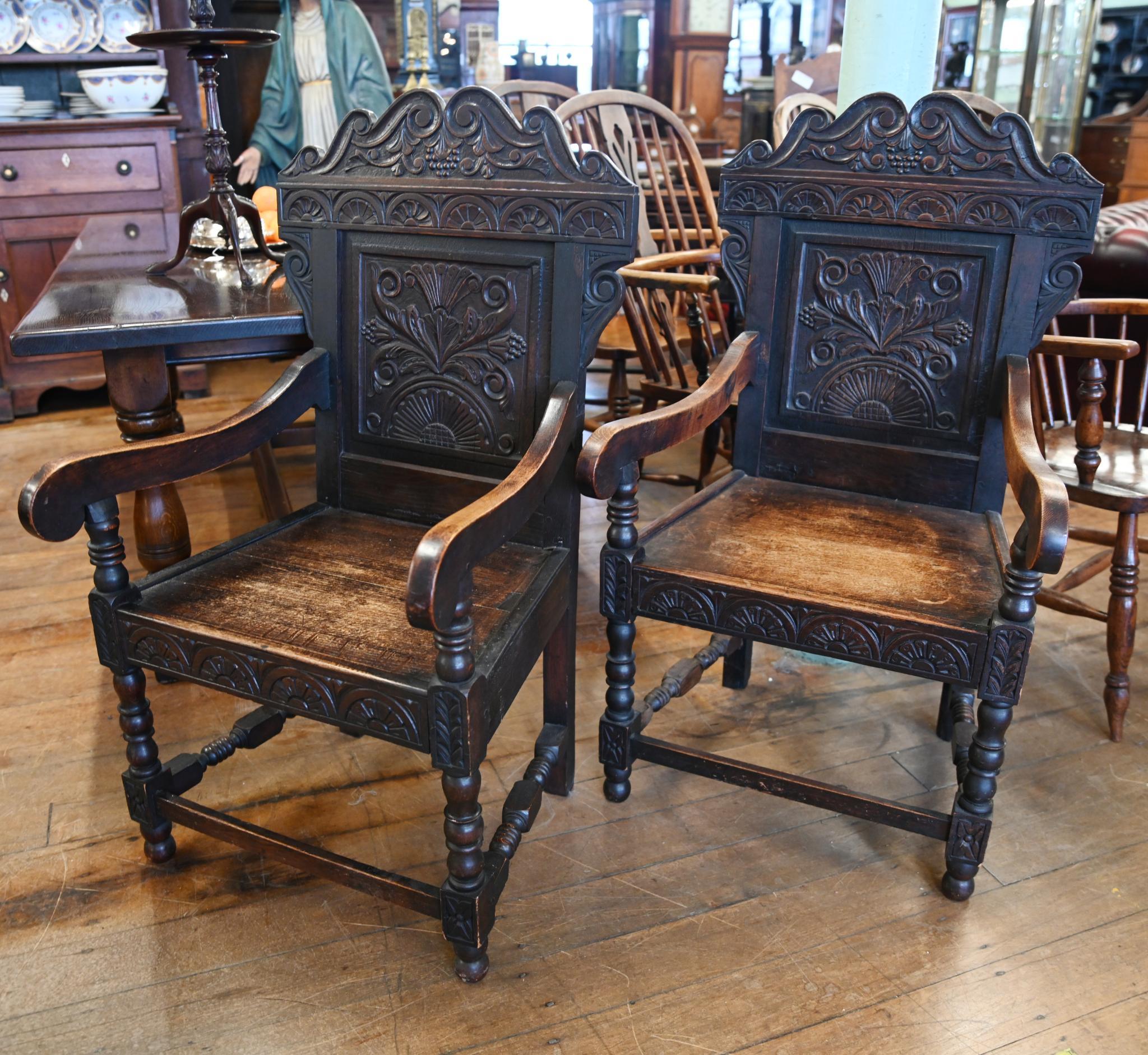 Paar Wainscot-Stühle aus geschnitzter Eiche, viktorianisch 1840 im Angebot 2