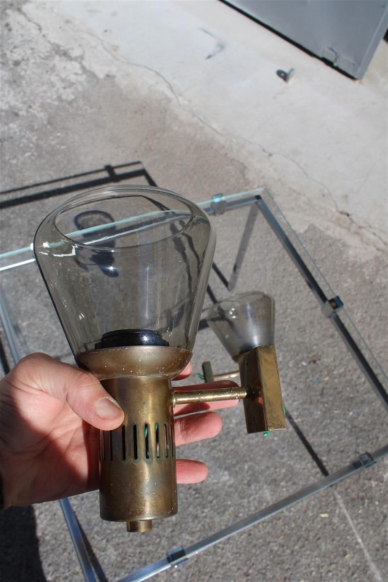 Pair Wall Lights Mid-century Italian Design Brass parts and Murano Glass 1950s  For Sale 2