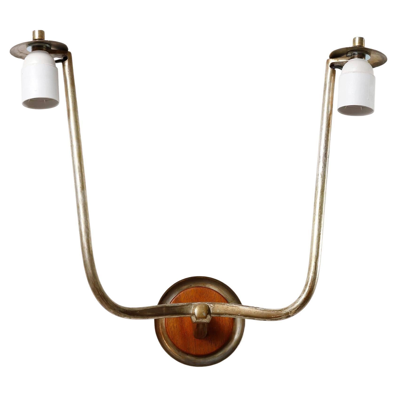 Paar Wandleuchten, Kalmar Josef Frank, Messing Nickel plissierte Schirme, 1950er Jahre im Zustand „Gut“ im Angebot in Hausmannstätten, AT