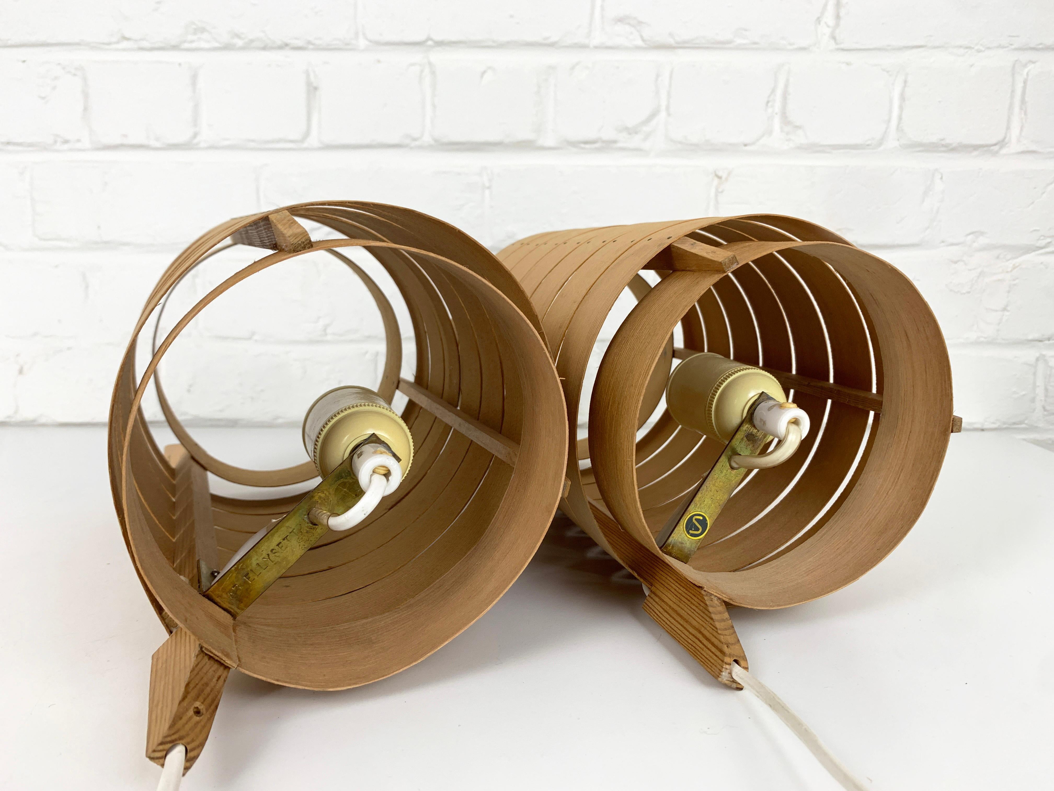 Pareja de apliques V-156 de madera de pino de Hans-Agne Jakobsson para AB Markaryd, años 60 en venta 3