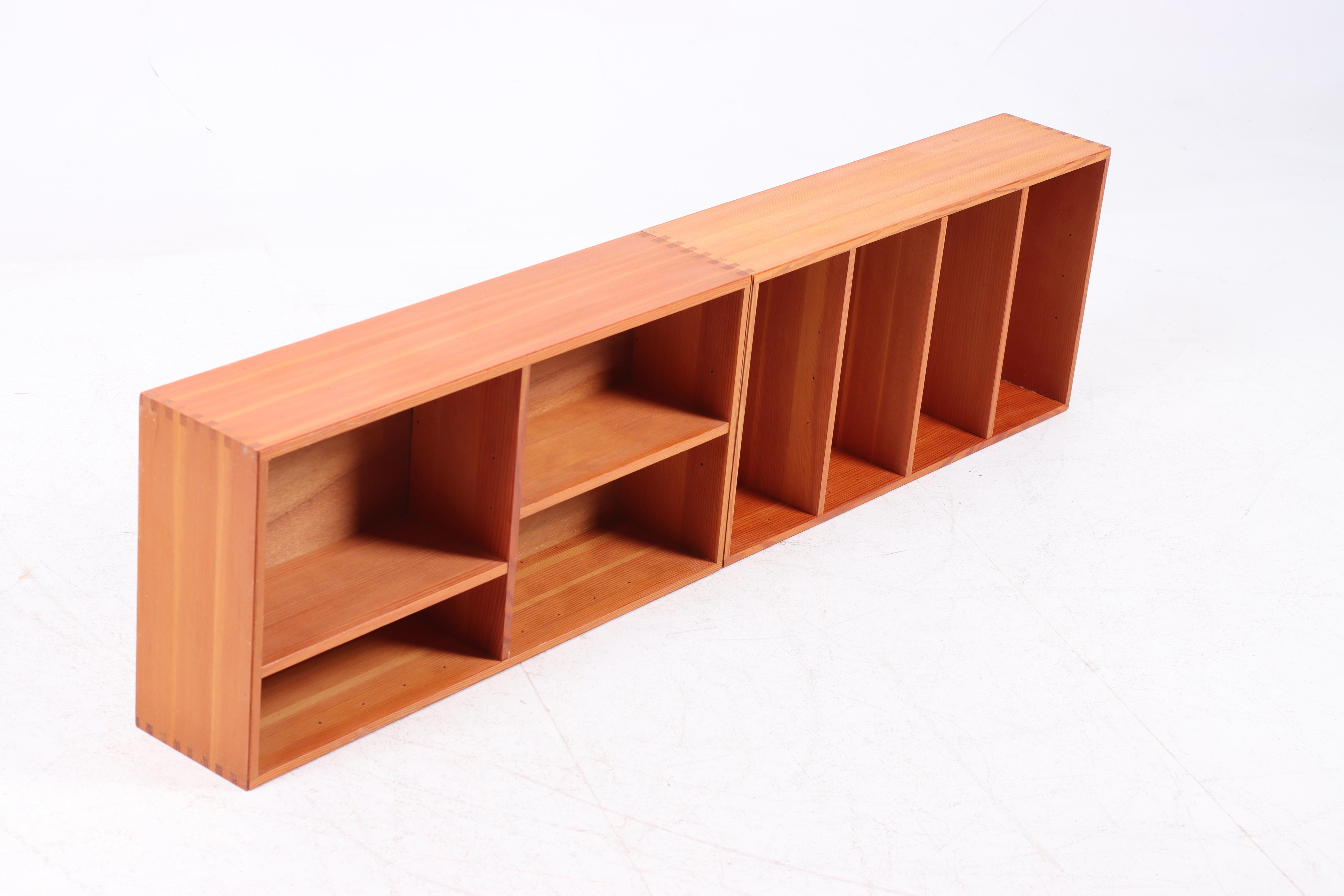Late 20th Century Pair Wall-Mounted Bookcases in Solid Oregon Pine, Made in Denmark, 1970s For Sale