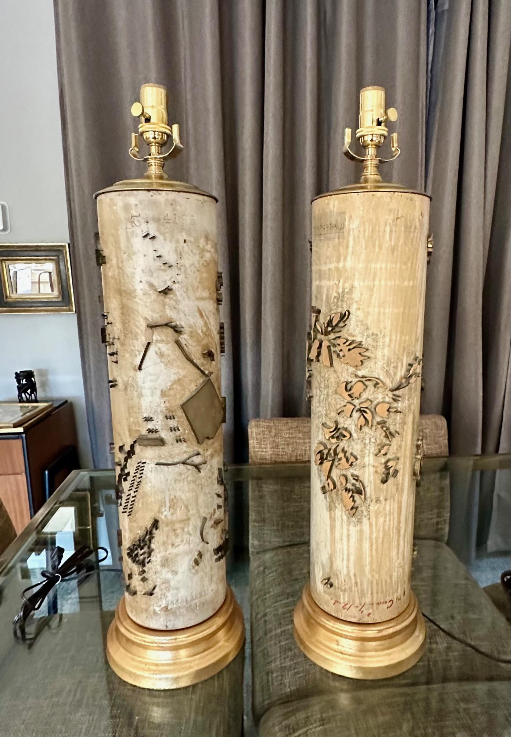 Paire de lampes de table à rouleau en papier peint en vente 2