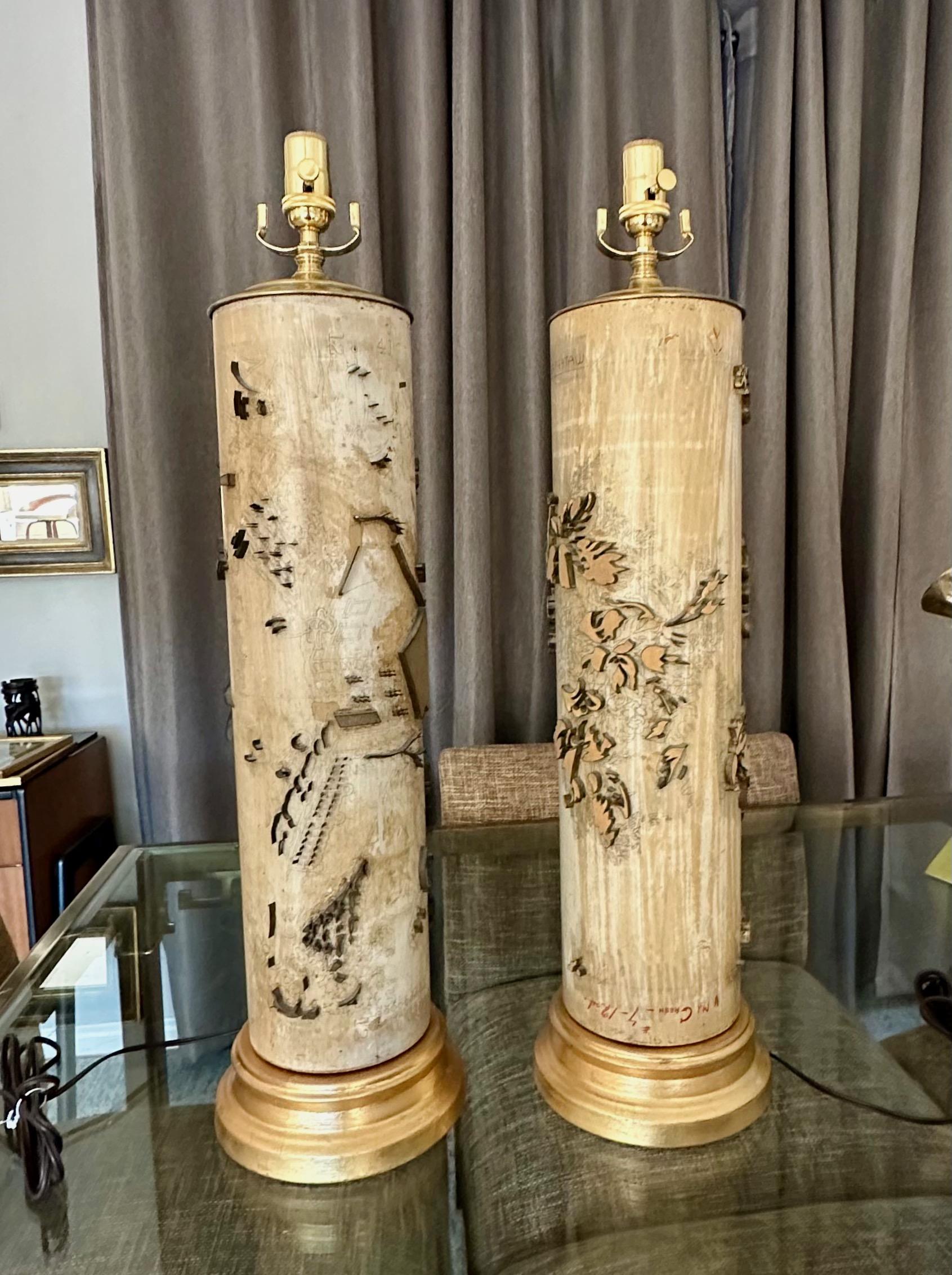 Paire de lampes de table à rouleau en papier peint en vente 3