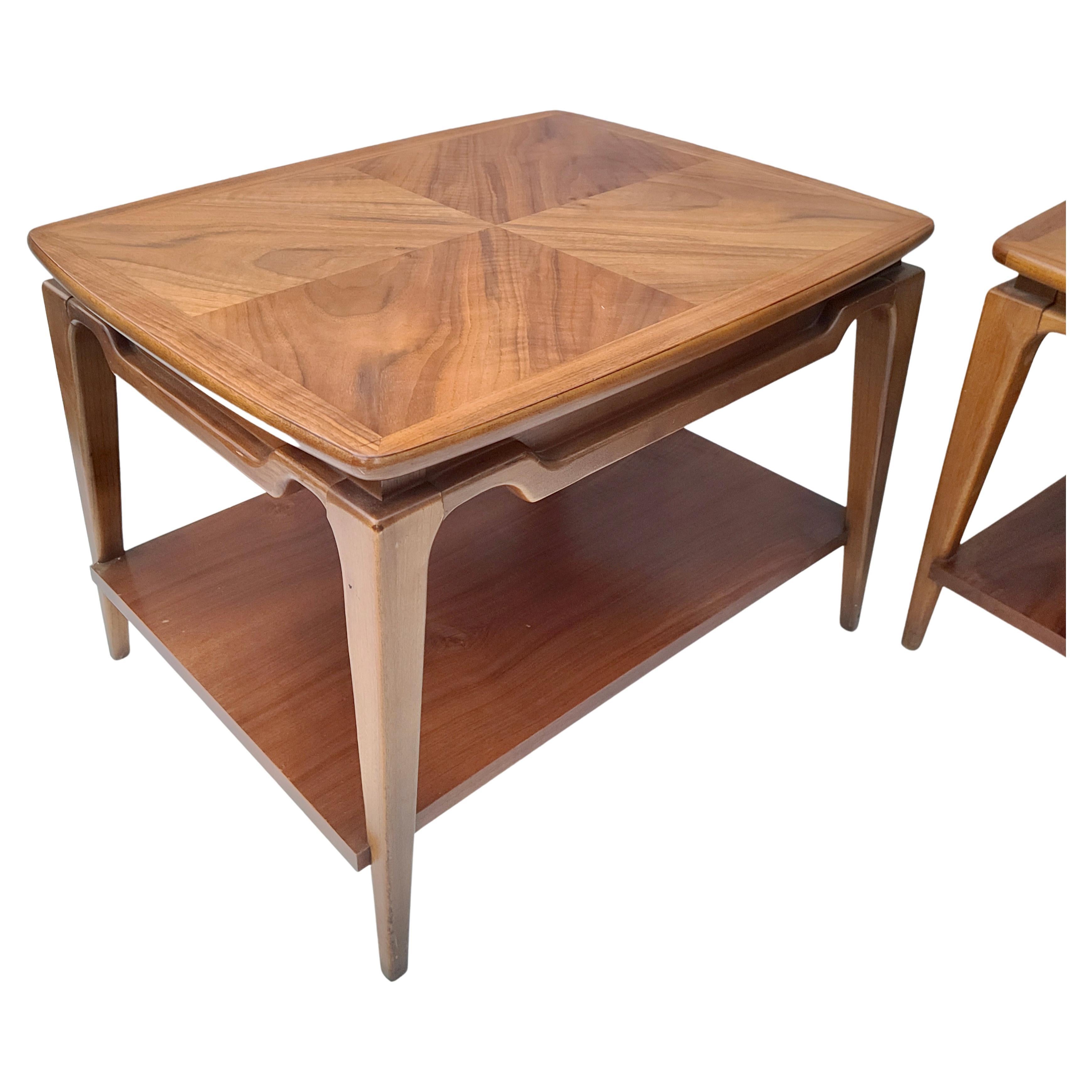 Pair Sculpted Walnut End Tables by Lane Style of Adrian Pearsall In Good Condition In Fraser, MI