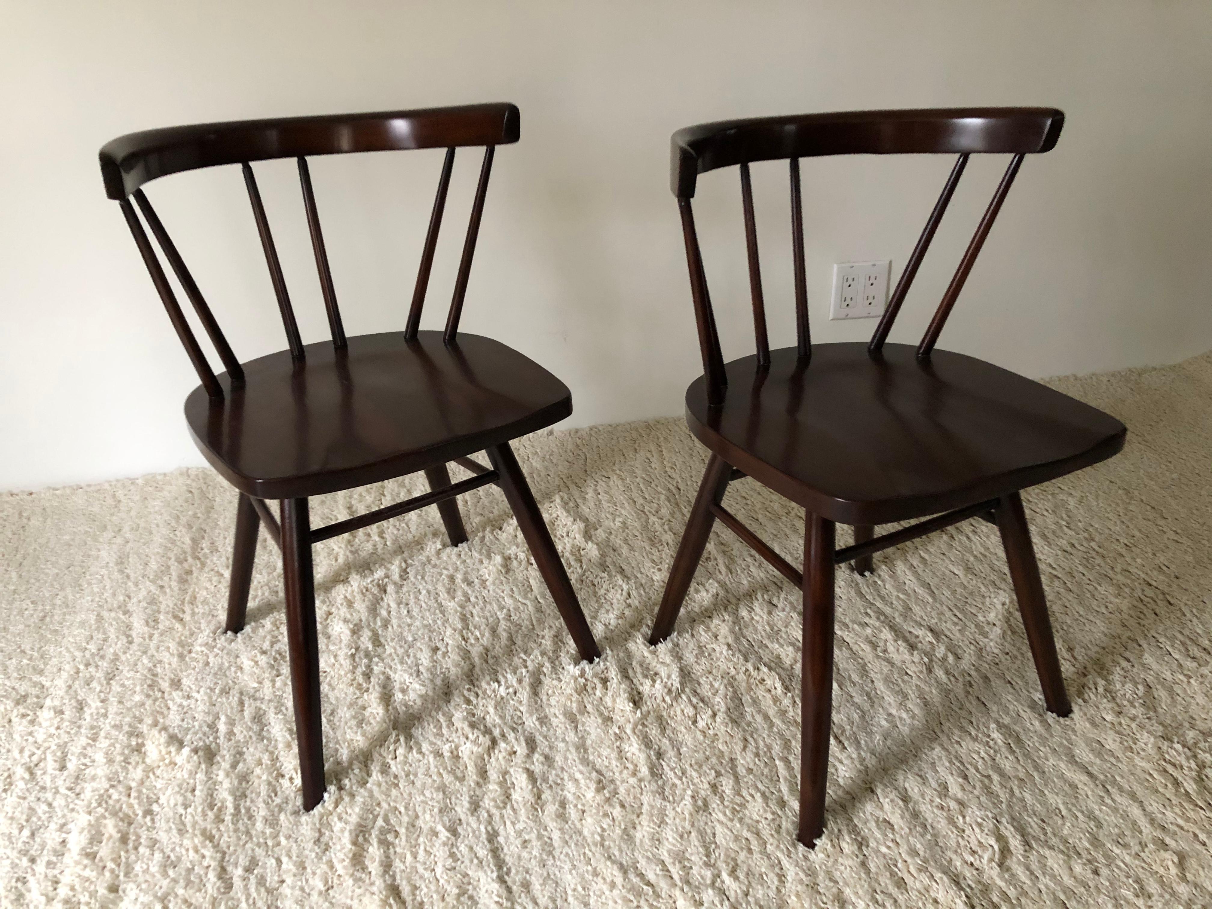 Pair of Walnut Nakashima Style Midcentury Chairs In Excellent Condition For Sale In Westport, CT