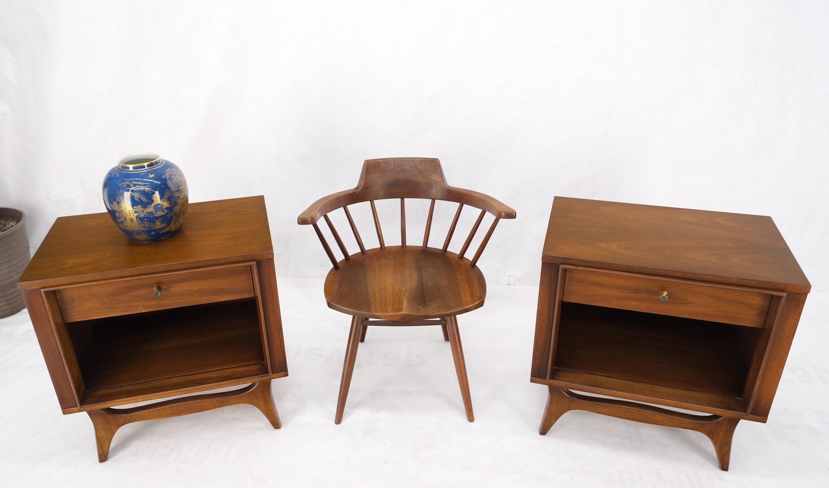 Pair Walnut One Drawer Mid-Century Modern End Tables Night Stands Mint! For Sale 7