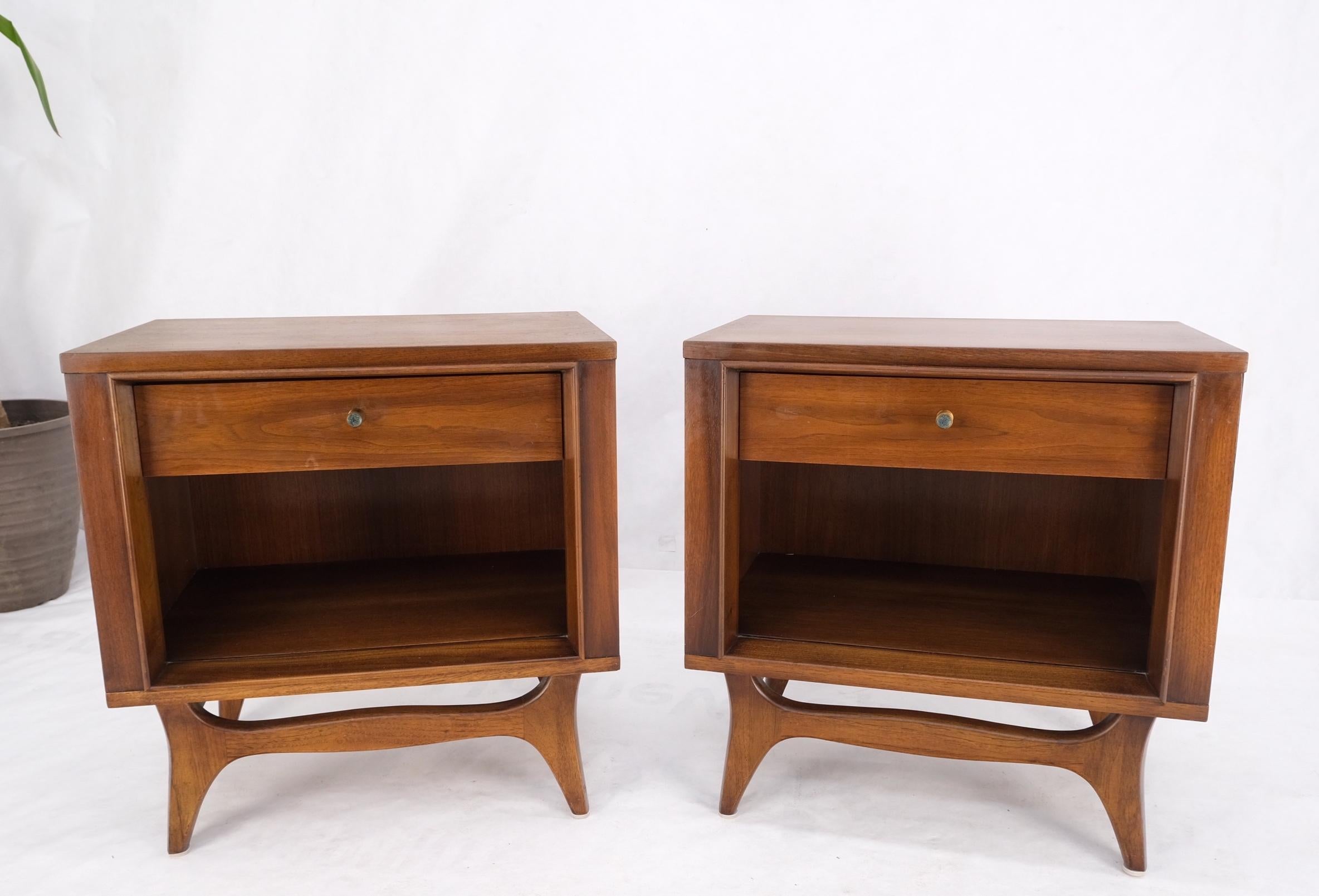 Pair Walnut One Drawer Mid-Century Modern End Tables Night Stands Mint! For Sale 9