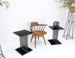 Par Ward Bennet Esmalte Negro i Beam End Side Mesas Auxiliares Stands Mint