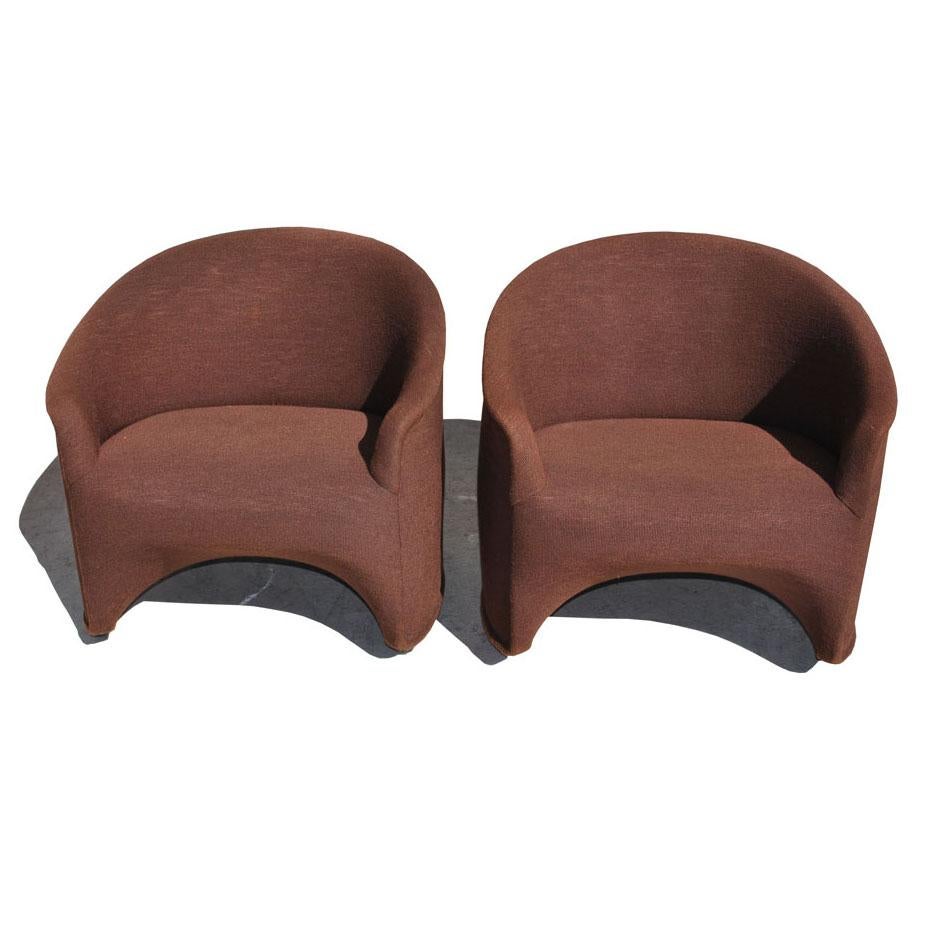 Mid-Century Modern Pair of Ward Bennett Barrel Lounge Chairs