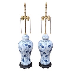 Pareja Warren Kessler Nueva York Asian Style Lámparas de Porcelana Floral Blanca y Azul
