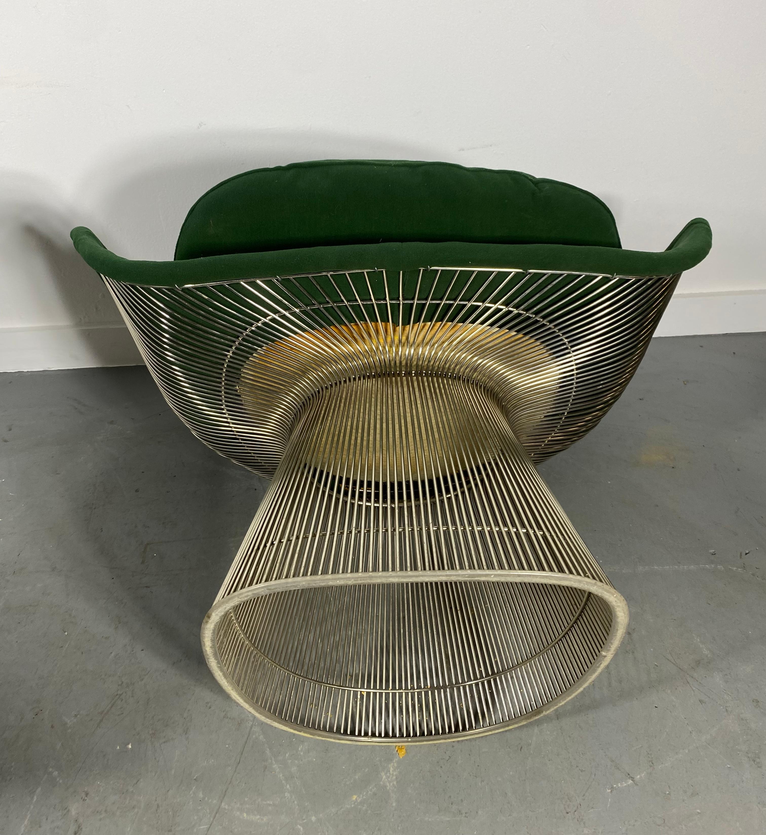 American Pair Warren Platner Lounge Chairs, Classic Modernist, Manufactured by Knoll For Sale