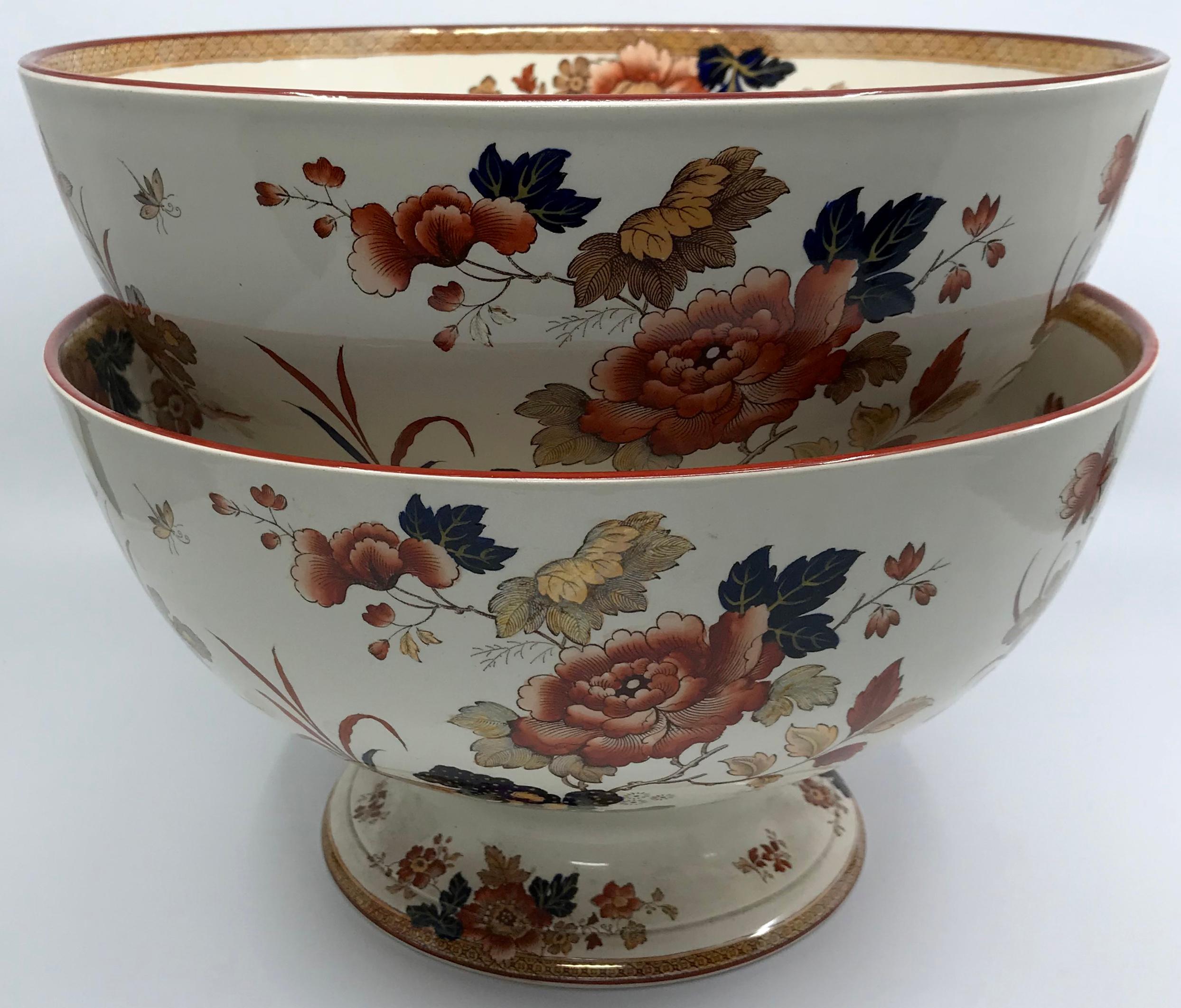Pair of Wedgwood Chinoiserie Bowls 1