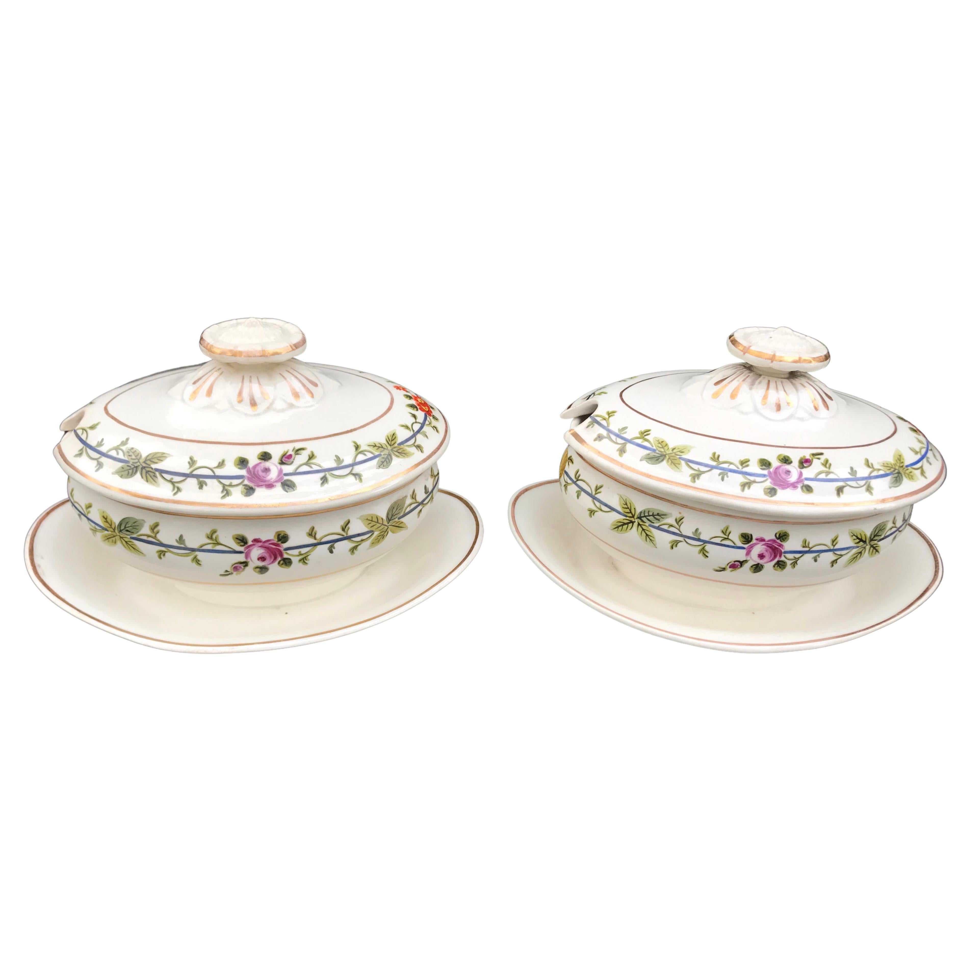 Pair Wedgwood Creamware Floral Banded Sauceboats For Sale