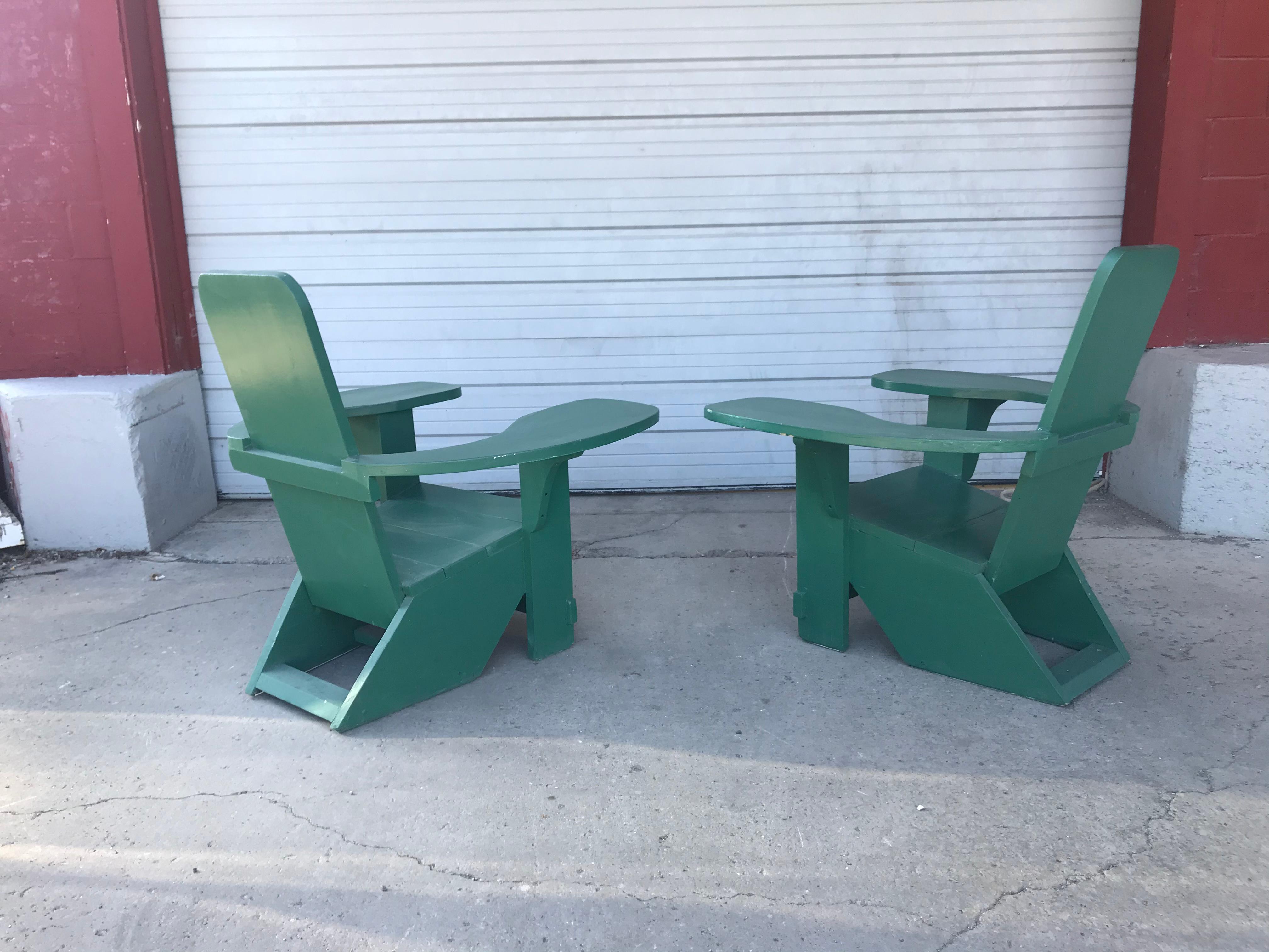 Pair of Westport Style Deck Chairs Hand Painted Backs, Exaggerated Arms In Good Condition For Sale In Buffalo, NY