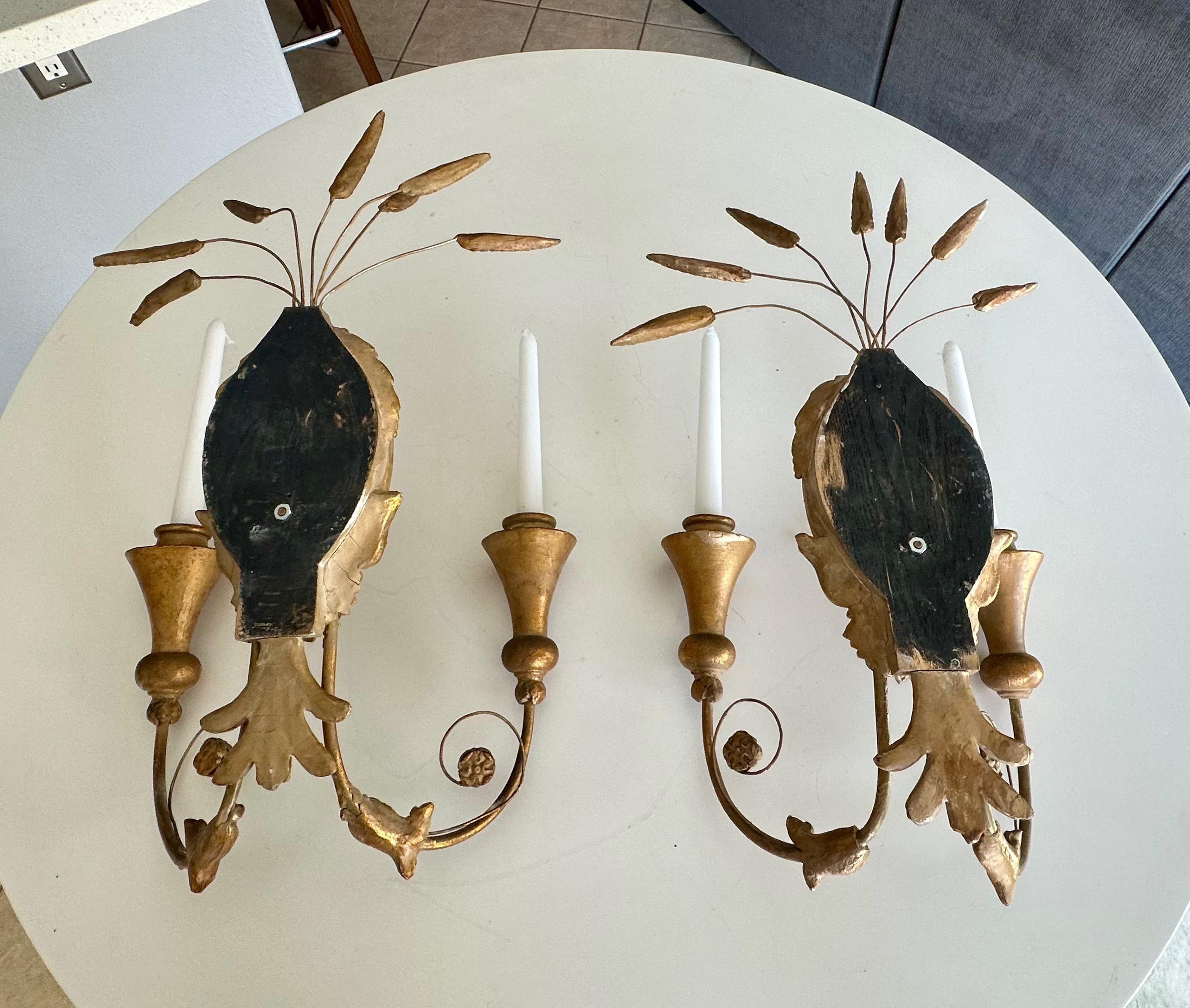Pareja de candelabros de gavilla de trigo mediados del siglo XX en venta