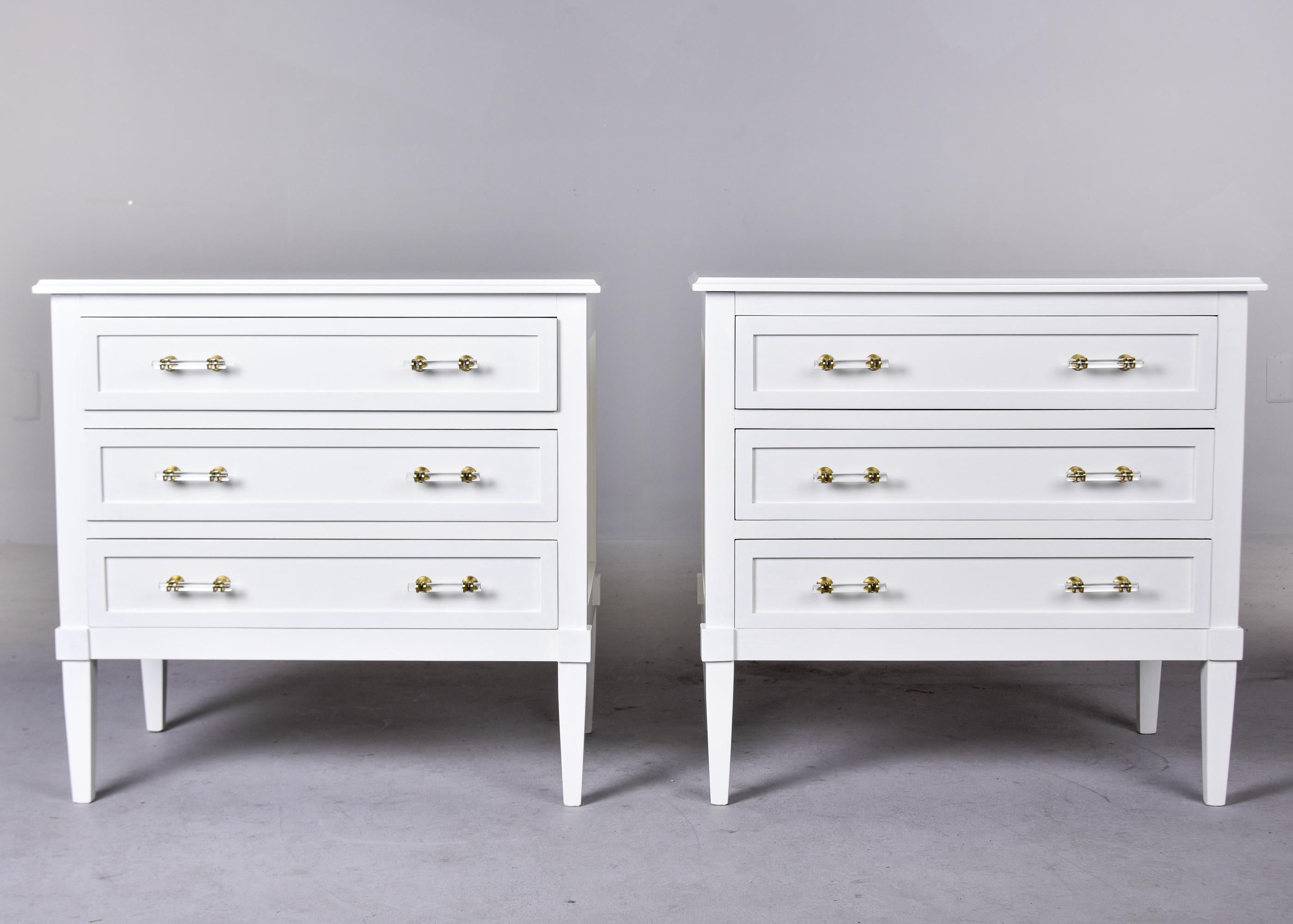 Pair White Bespoke Chests with Three Drawers In New Condition For Sale In Troy, MI