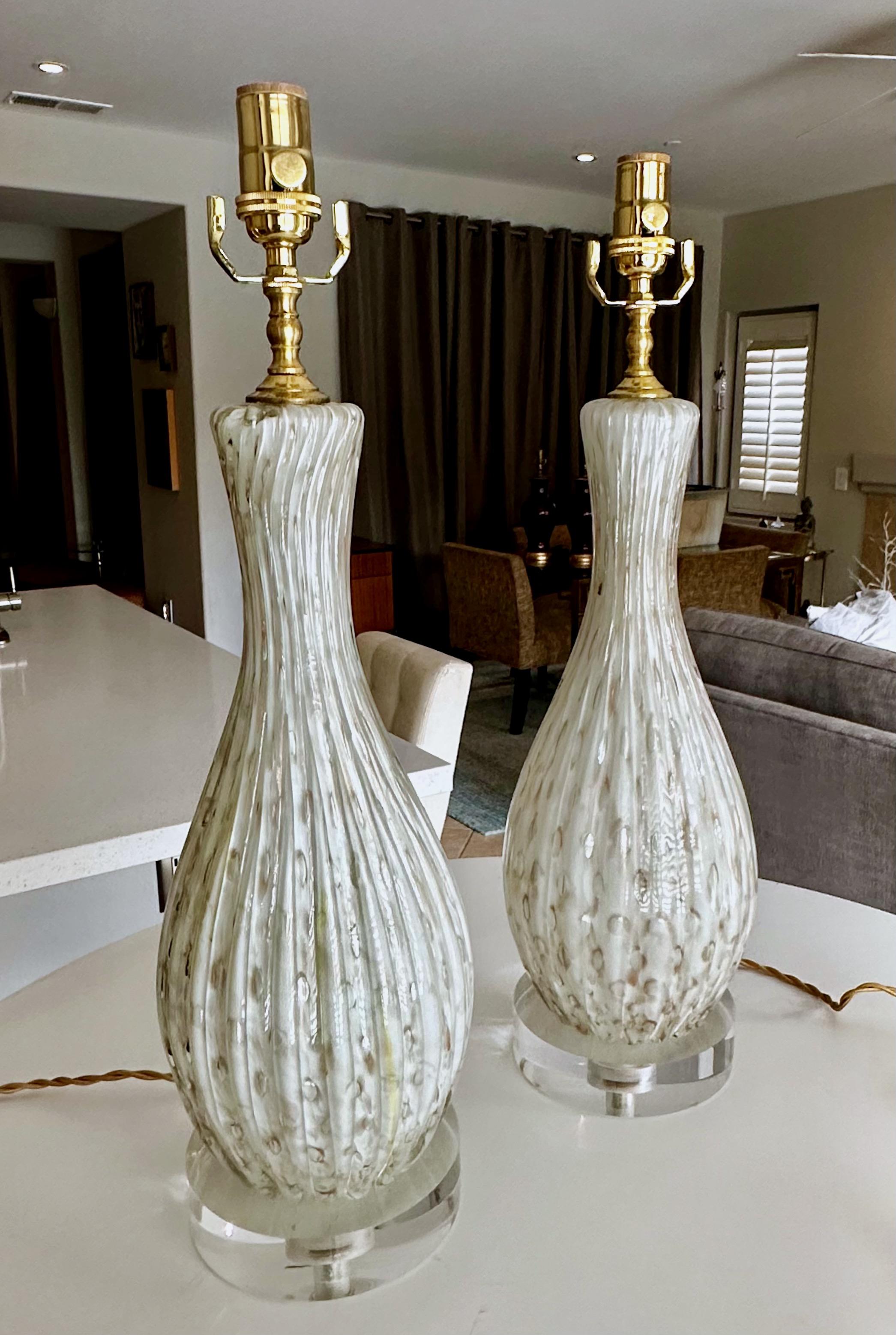 Italian Pair White Copper Bubbles Aventurine Murano Glass Lamps For Sale