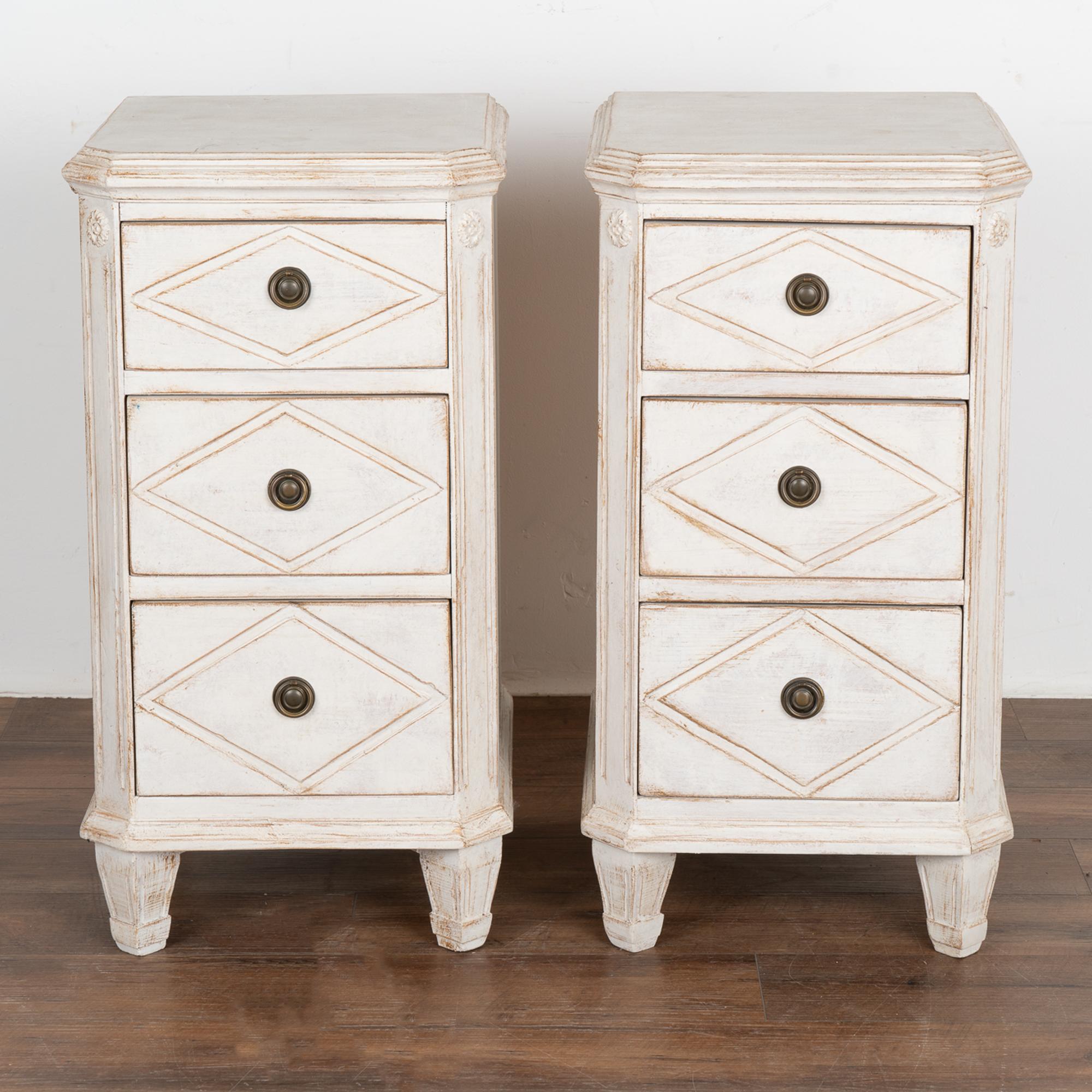 Pair, White Gustavian Narrow Chest of Drawers, Sweden circa 1860-80 In Good Condition In Round Top, TX