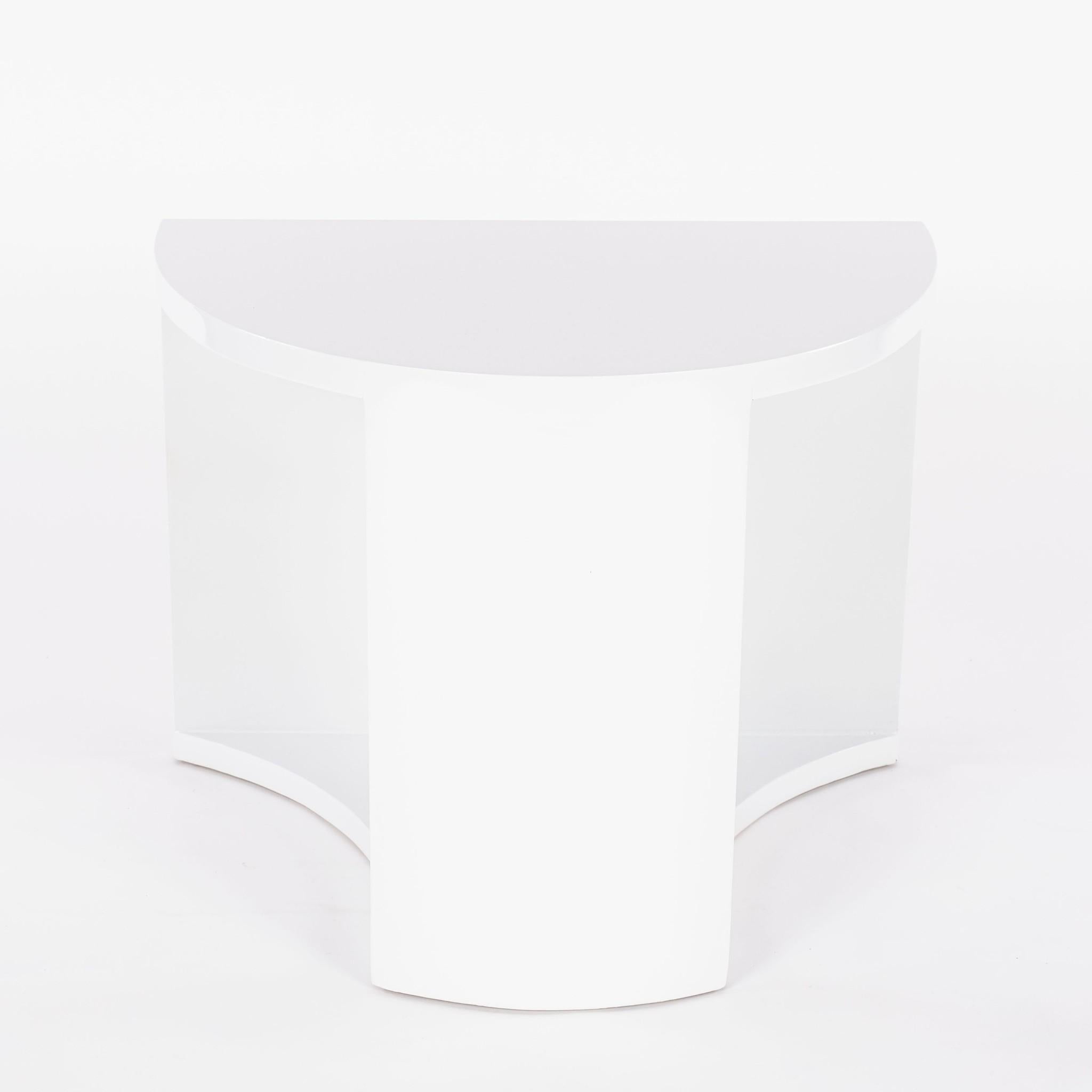 Modern Pair White Lacquered Cocktail Tables For Sale