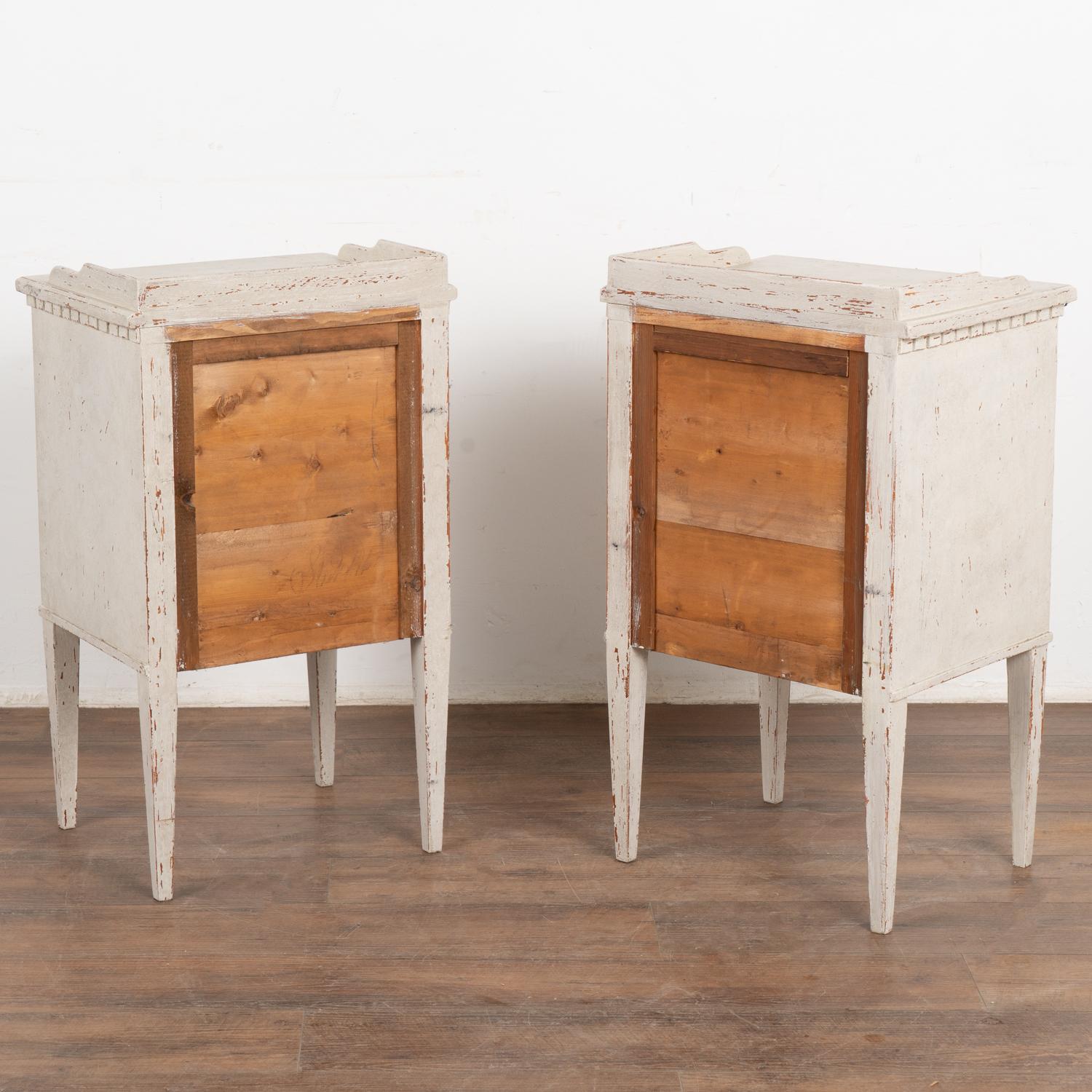 Pair, White Painted Gustavian Nightstands, Sweden circa 1880 For Sale 7