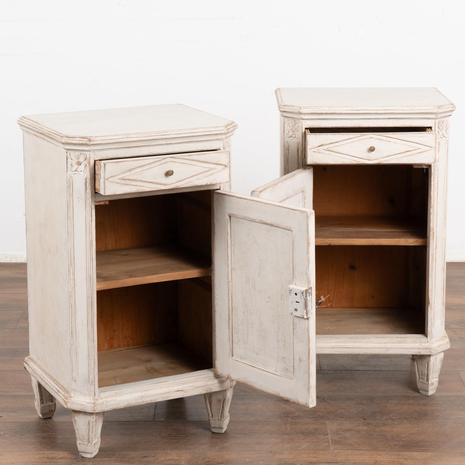 Country Pair, White Painted Nightstands Small Cabinets, Sweden circa 1900's For Sale
