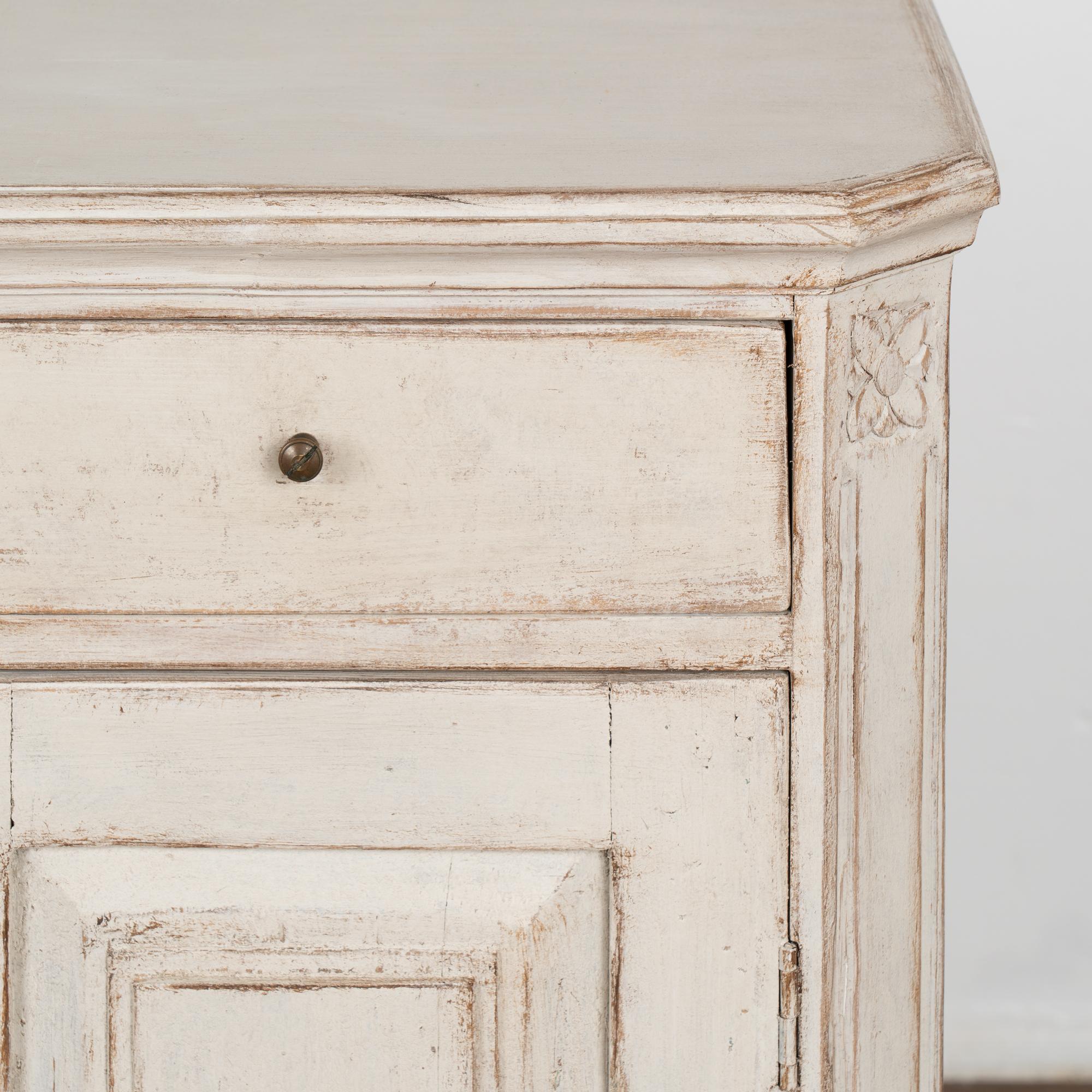 Pair, White Painted Nightstands, Sweden circa 1880 For Sale 1