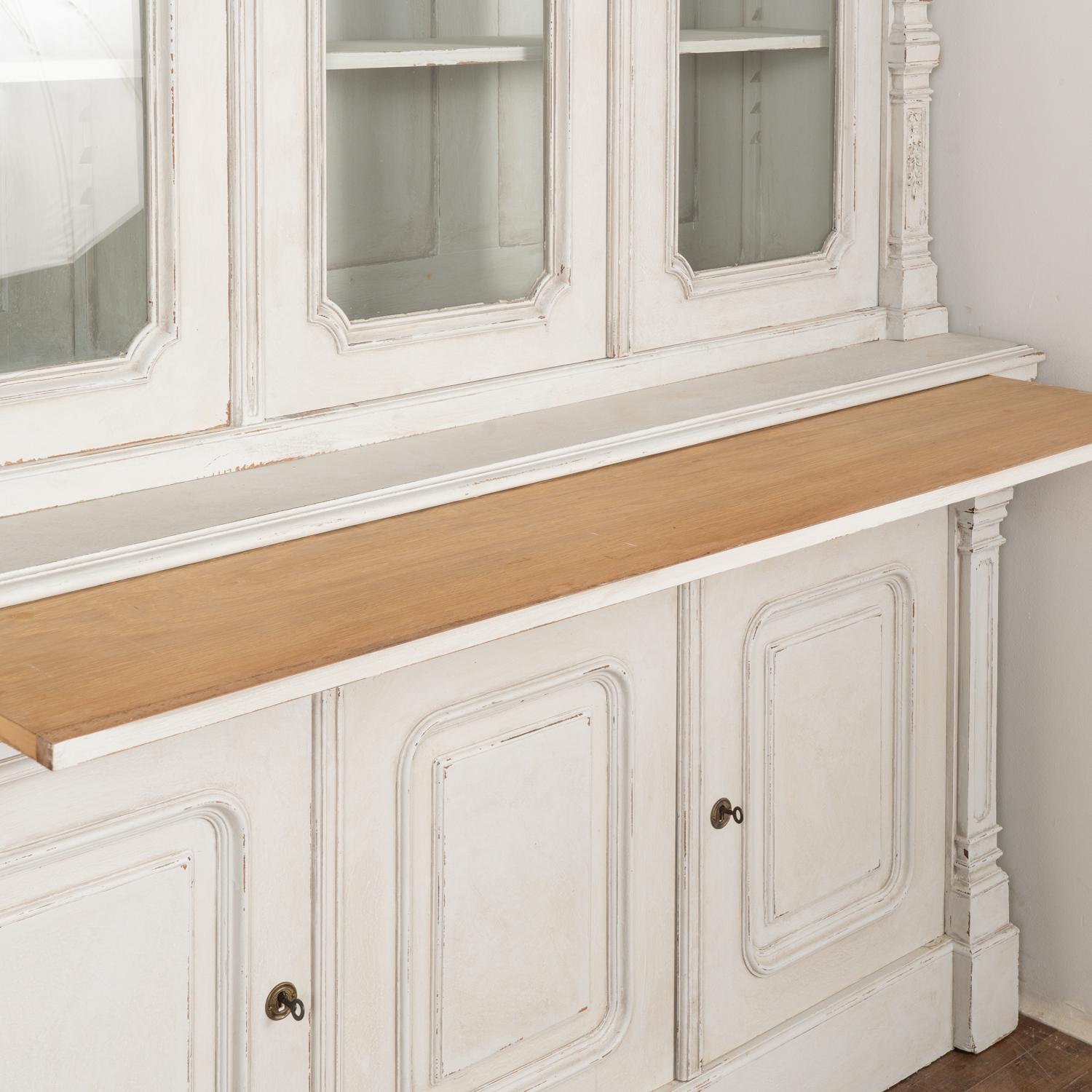 Pair, White Painted Pine Bookcases Display Cabinets, Hungary circa 1890 3