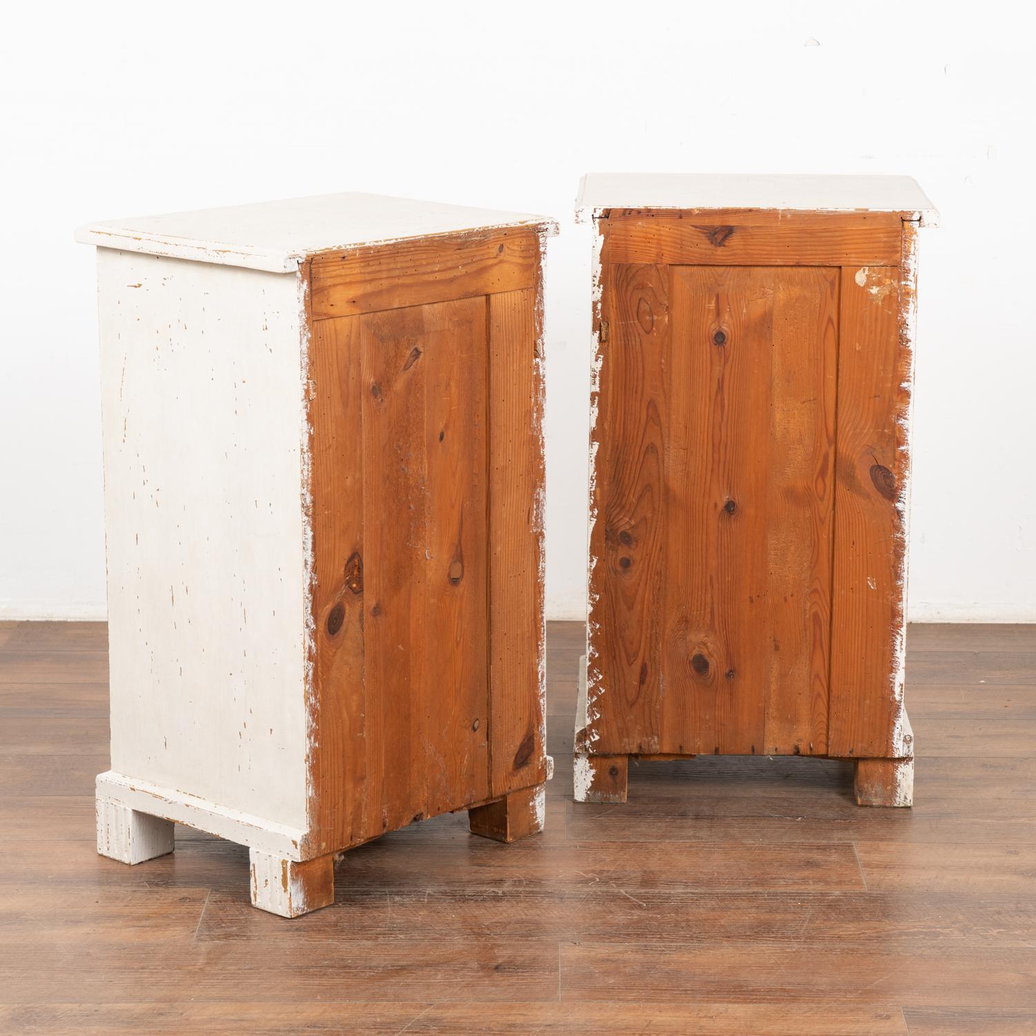Pair, White Painted Swedish Small Nightstands, circa 1880 For Sale 5