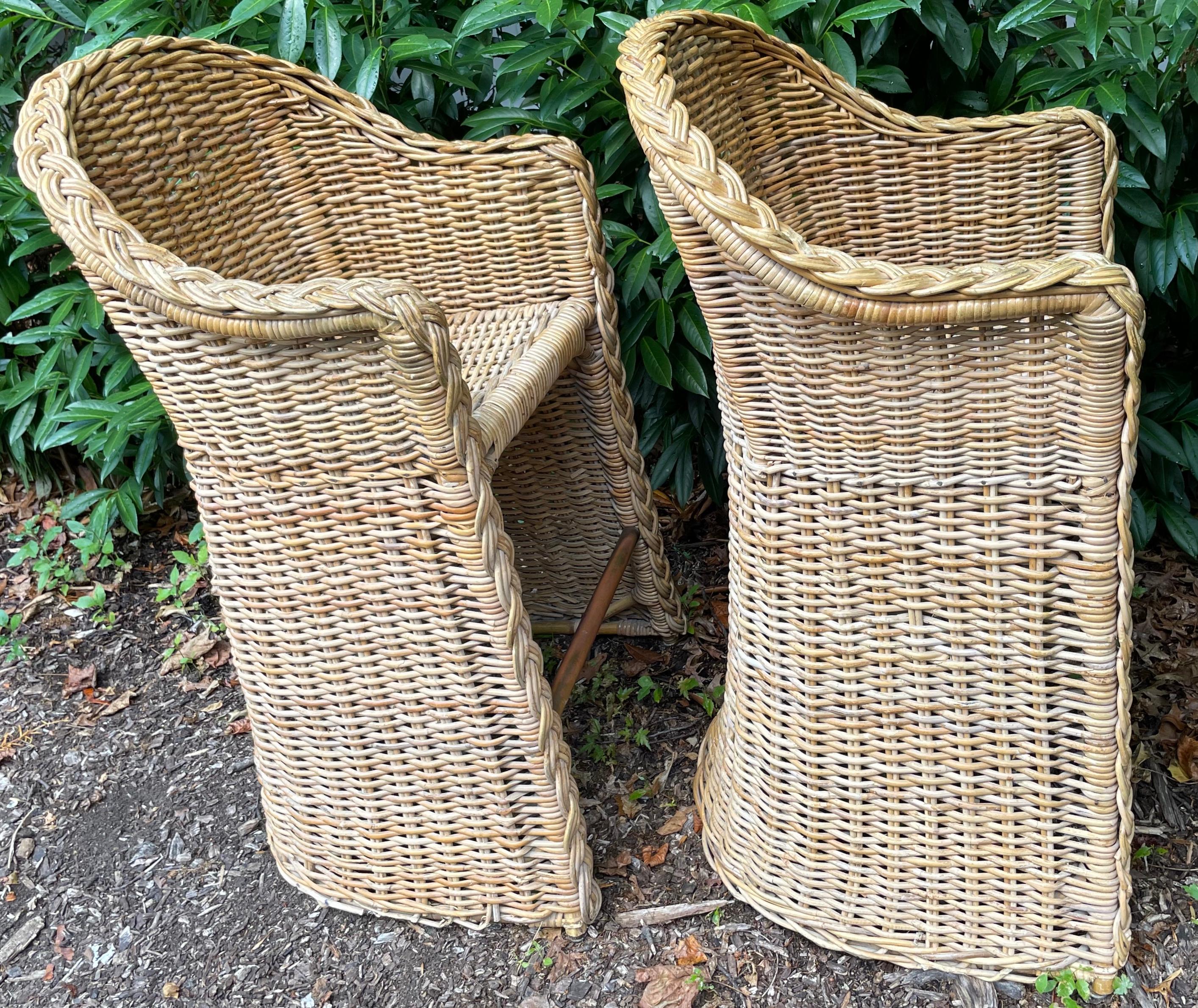Pair Wicker Bar Stools In Good Condition For Sale In New York, NY