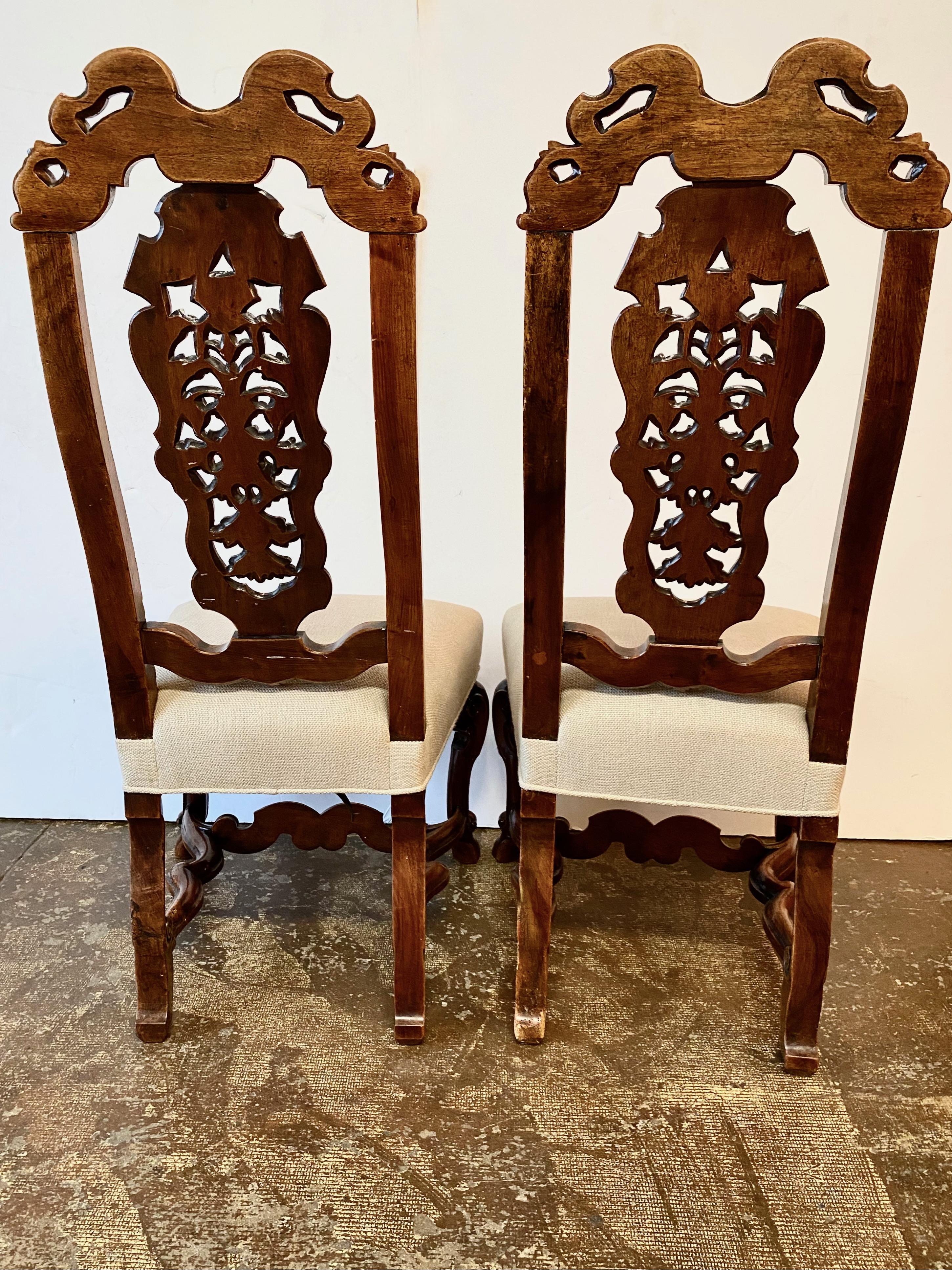 English Pair William & Mary Carved Walnut Side Chairs For Sale