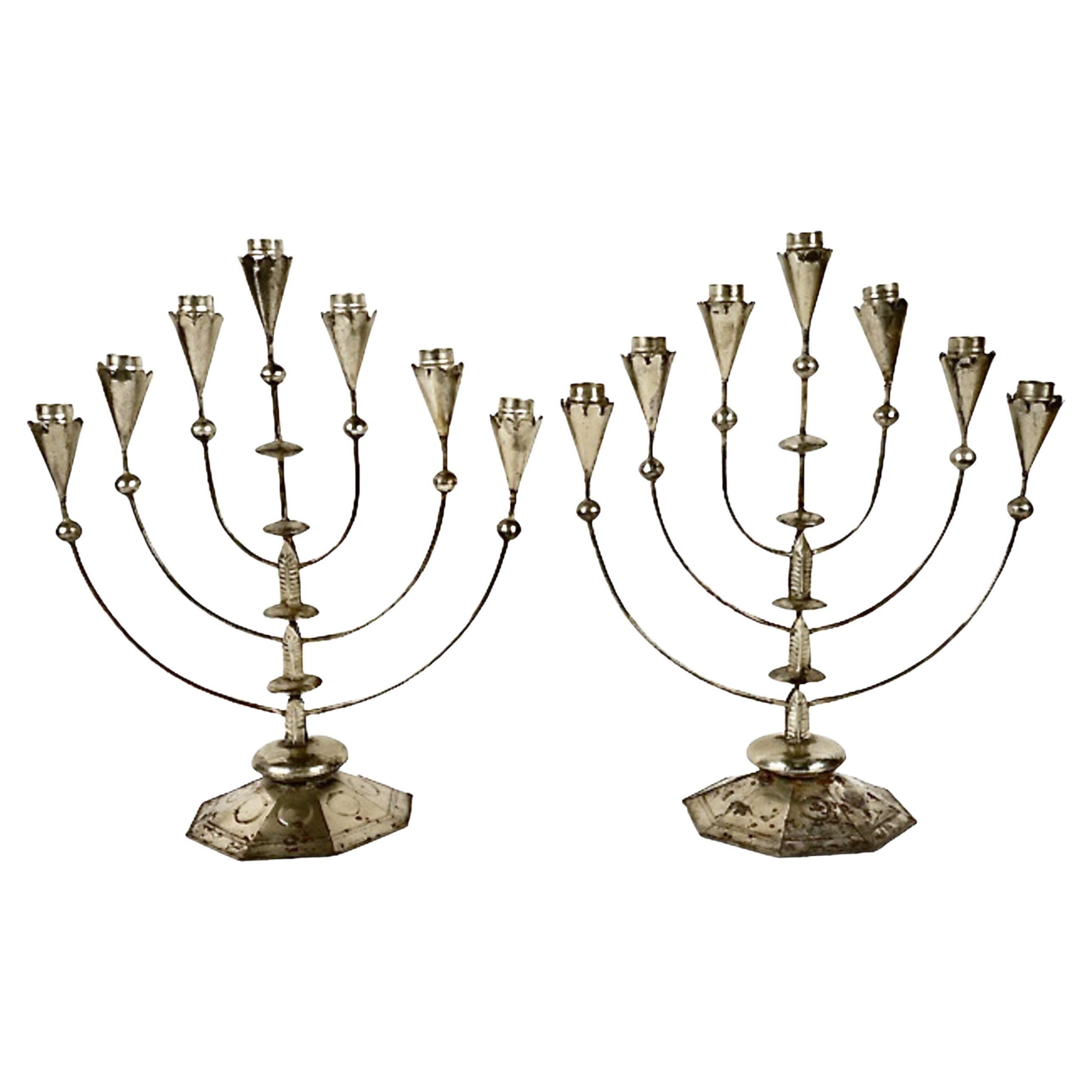 Paire de chandeliers mexicains en étain William Spratling en vente