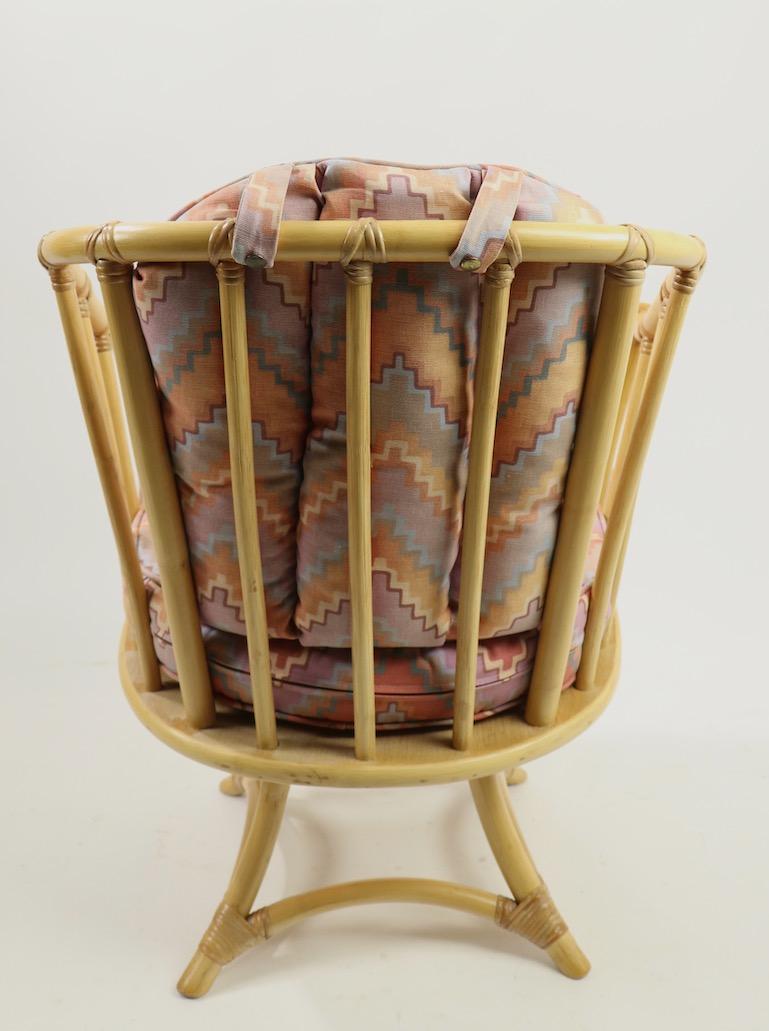 20th Century Pair of Willow and Reed Bamboo Swivel Chairs by Henry Olko For Sale