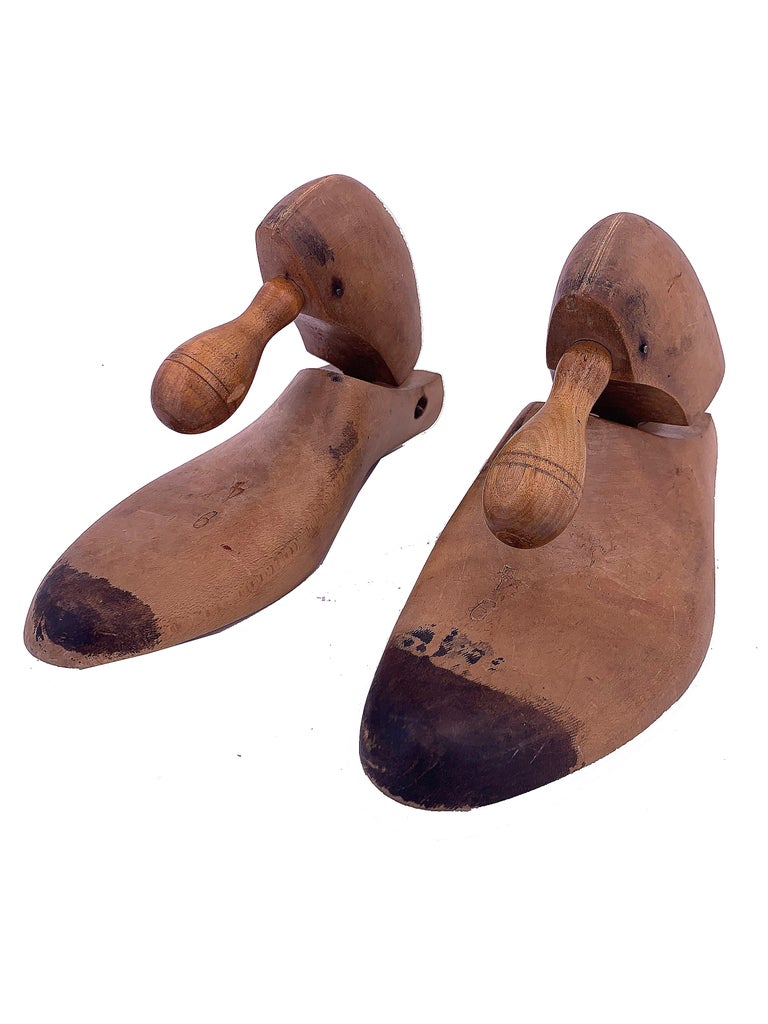 Pair of Wood Shoe Mold For Sale at 1stDibs