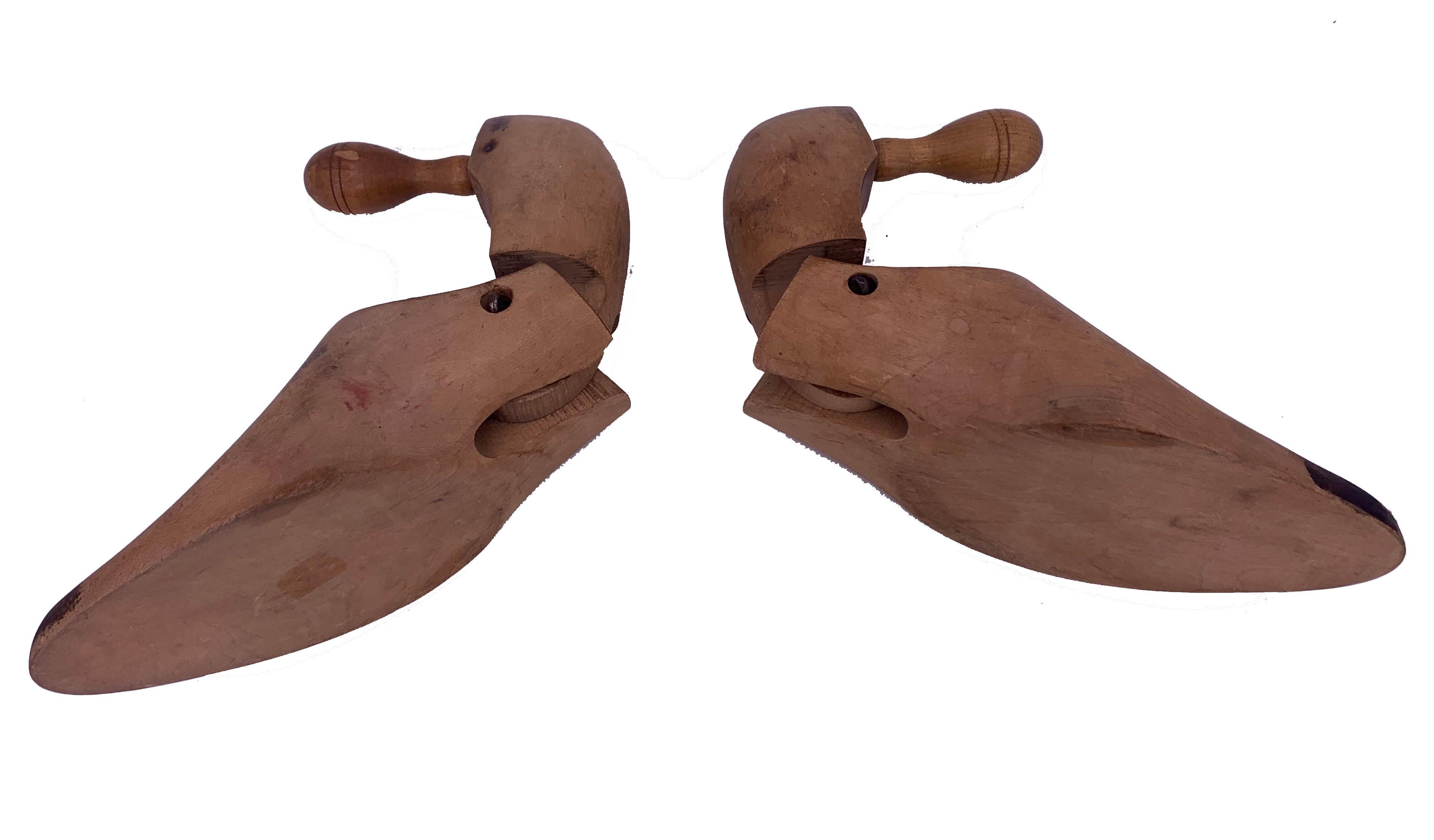 20th Century Pair of Wood Shoe Mold For Sale