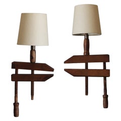 Par Lámpara de madera con pinza y pantalla de Understated Design Los Angeles