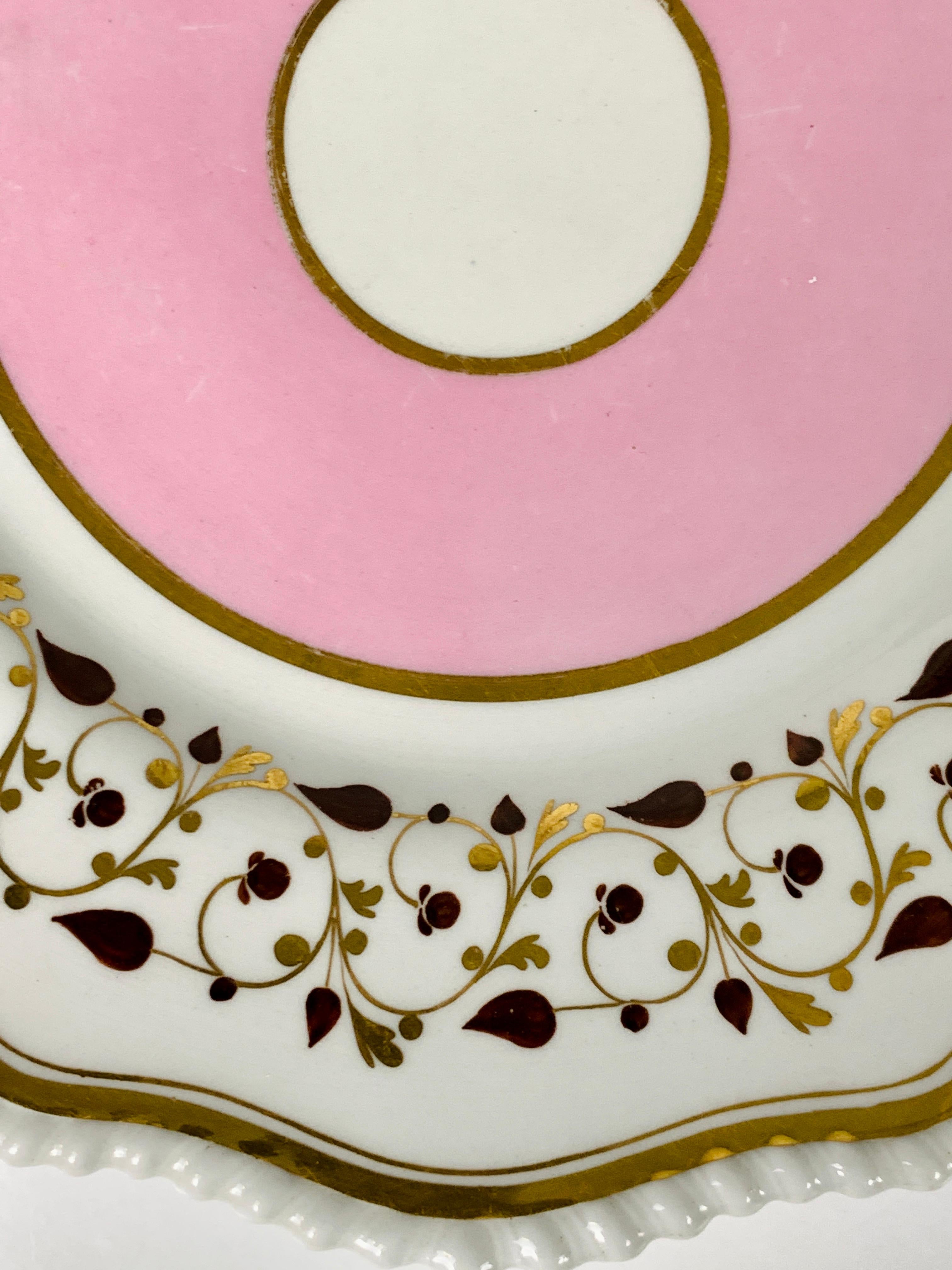 Pair Worcester Porcelain Pink and Gold Dinner Plates England circa 1820 For Sale 1