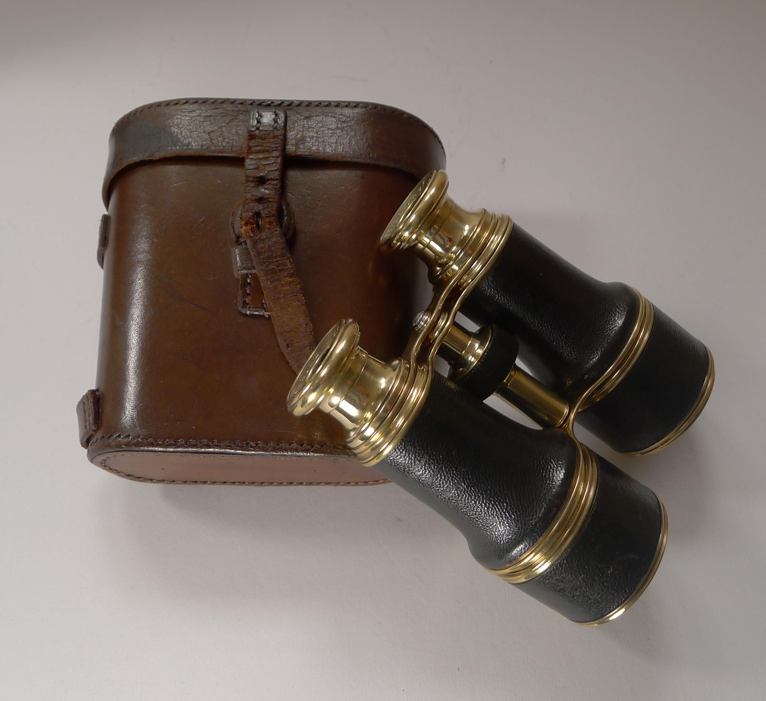 French Pair WW1 Binoculars and Case, British Officer's Issue, 1916, Lemaire, Paris