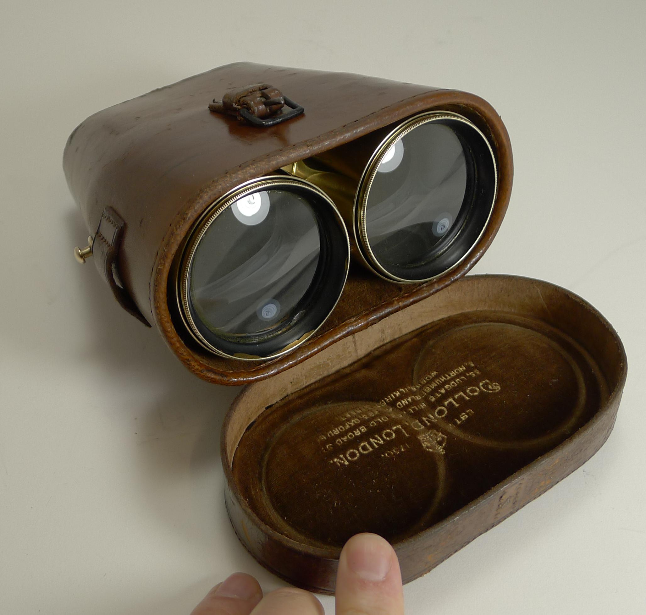Early 20th Century Pair of WWI Binoculars and Case, British Officer's Issue, 1917, Signed Dolland
