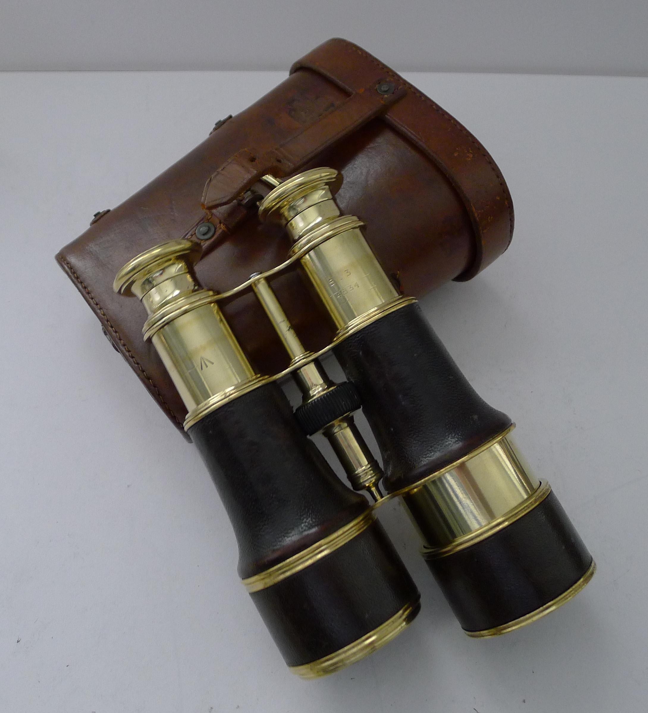 Pair WW1 Binoculars - British Officer's Issue by LeMaire, Paris 3