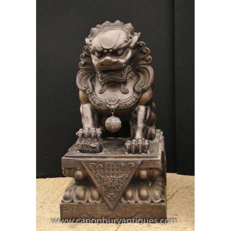 Coppia di cani cinesi in bronzo XL - Statua del tempio di Foo Keiloon Fu Cina in vendita 3