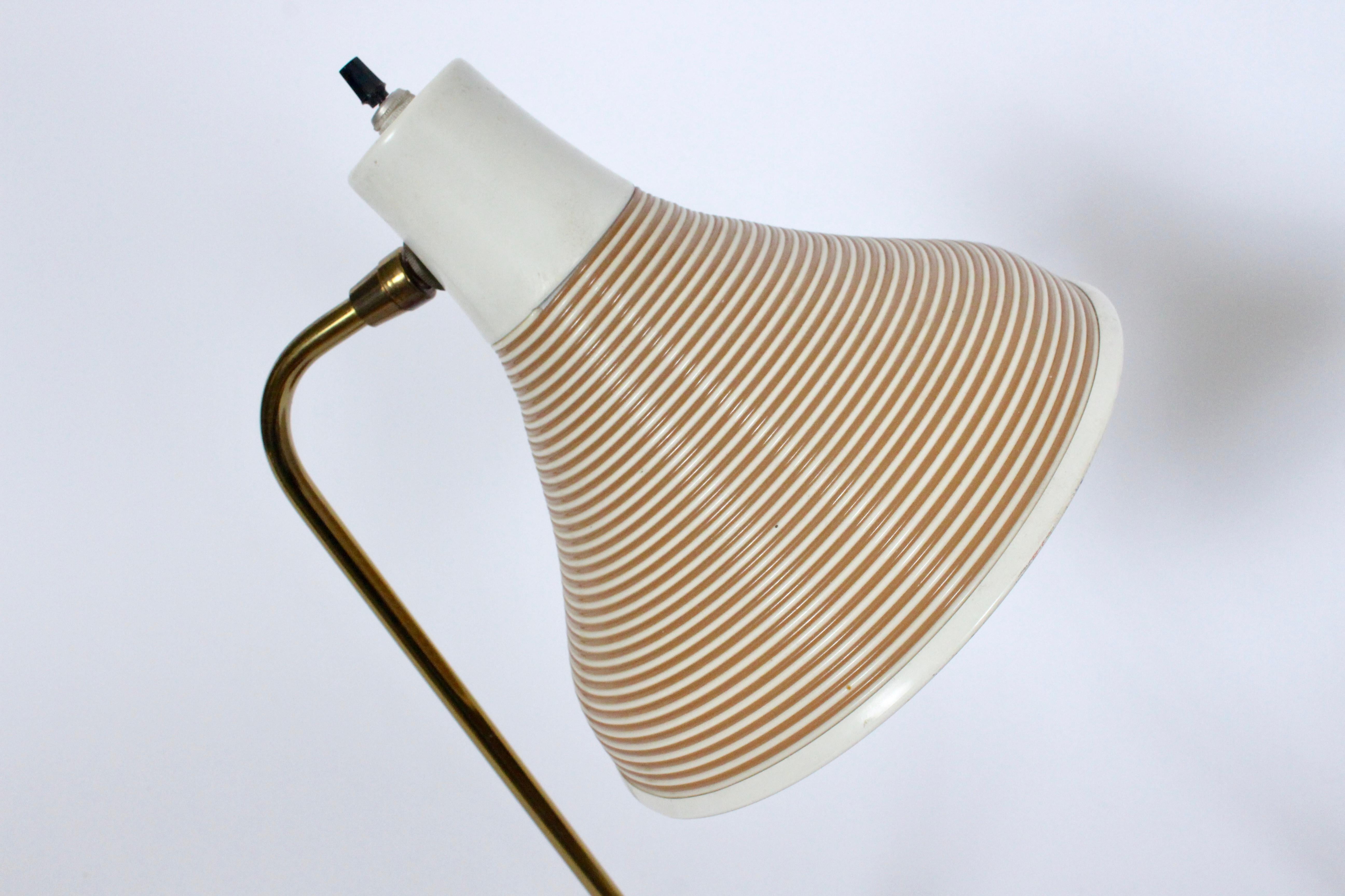 Paire de lampes de bureau Yasha Heifetz réglables en érable avec abat-jour rotatif beige, années 1950 en vente 2