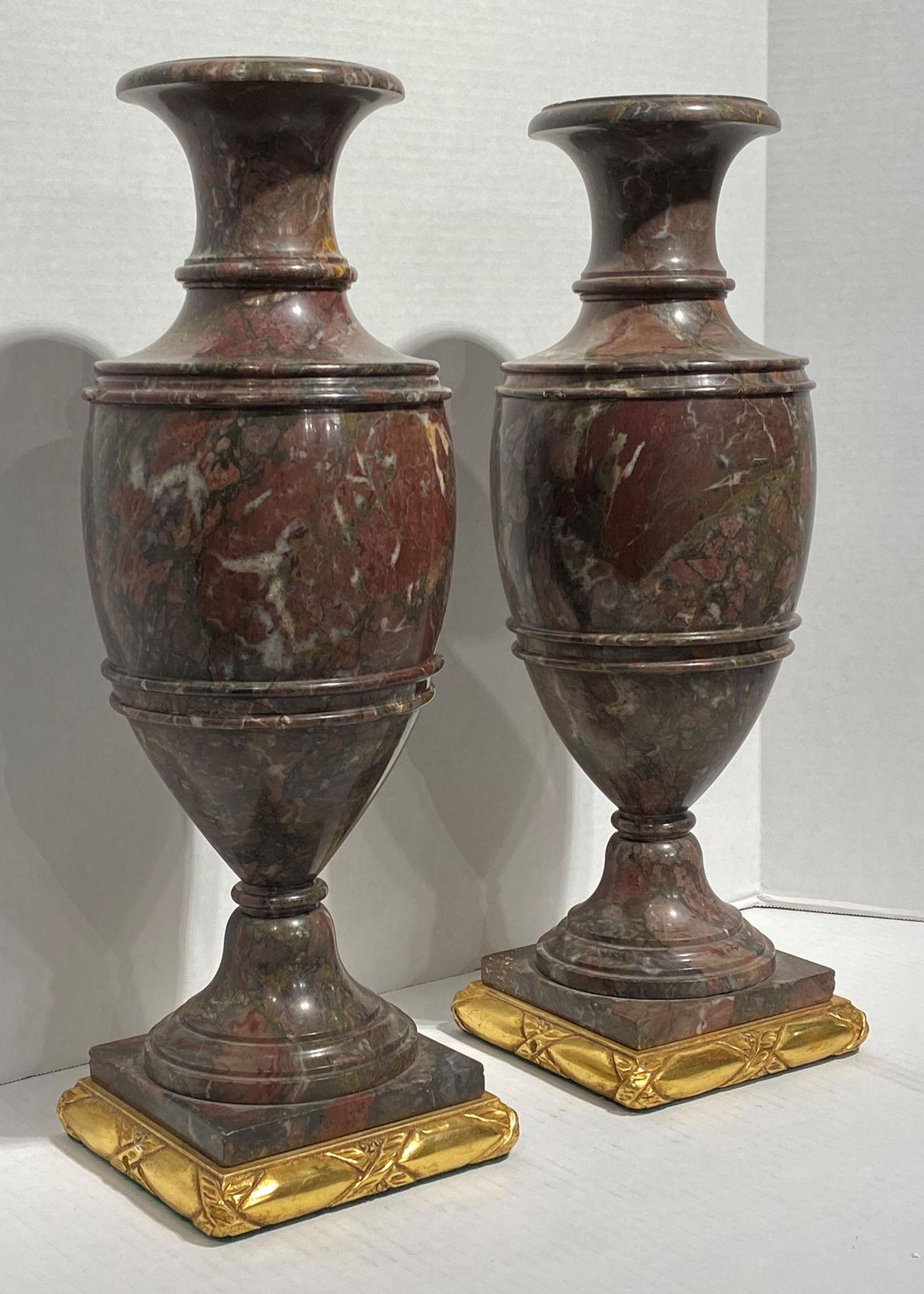 Pair of 19th Century Classical Rouge Marble Vases on Giltwood Bases For Sale 1