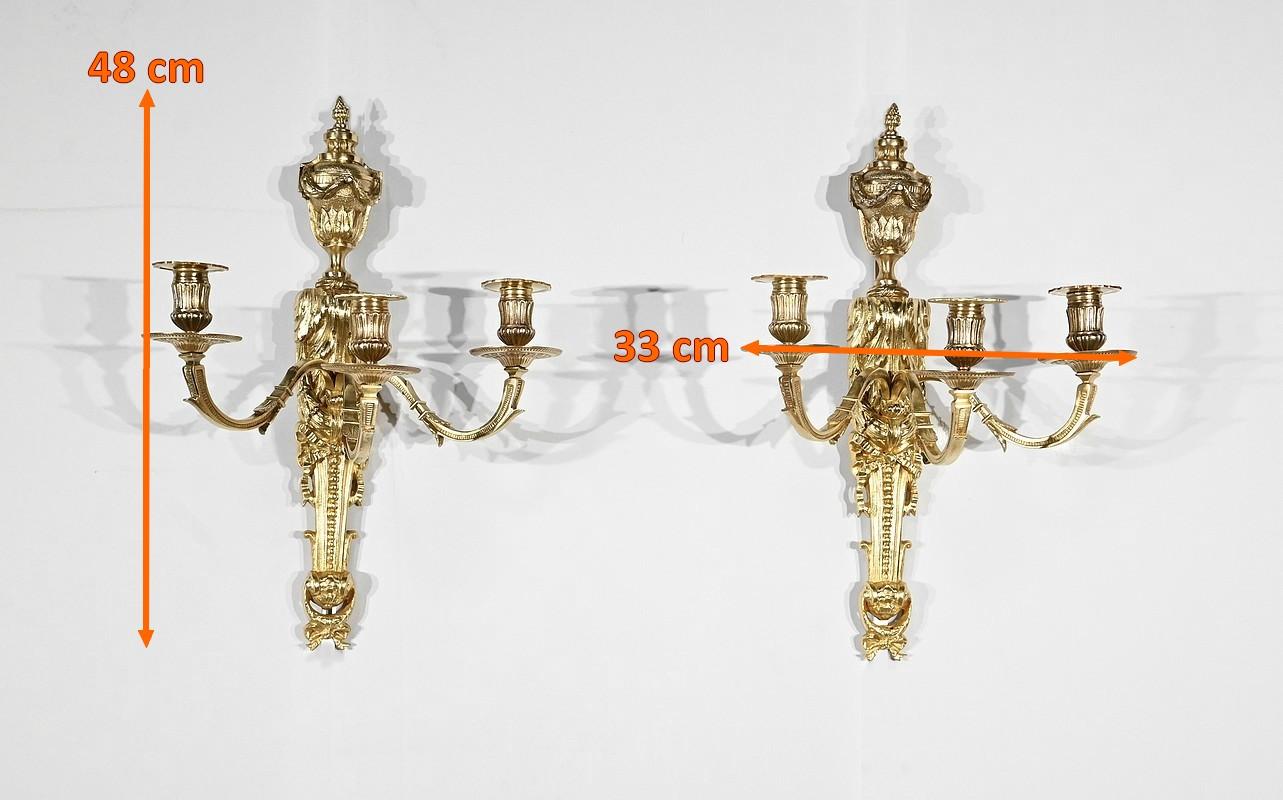 Paire d'appliques en bronze doré, style Louis XVI - milieu du 19e siècle en vente 3