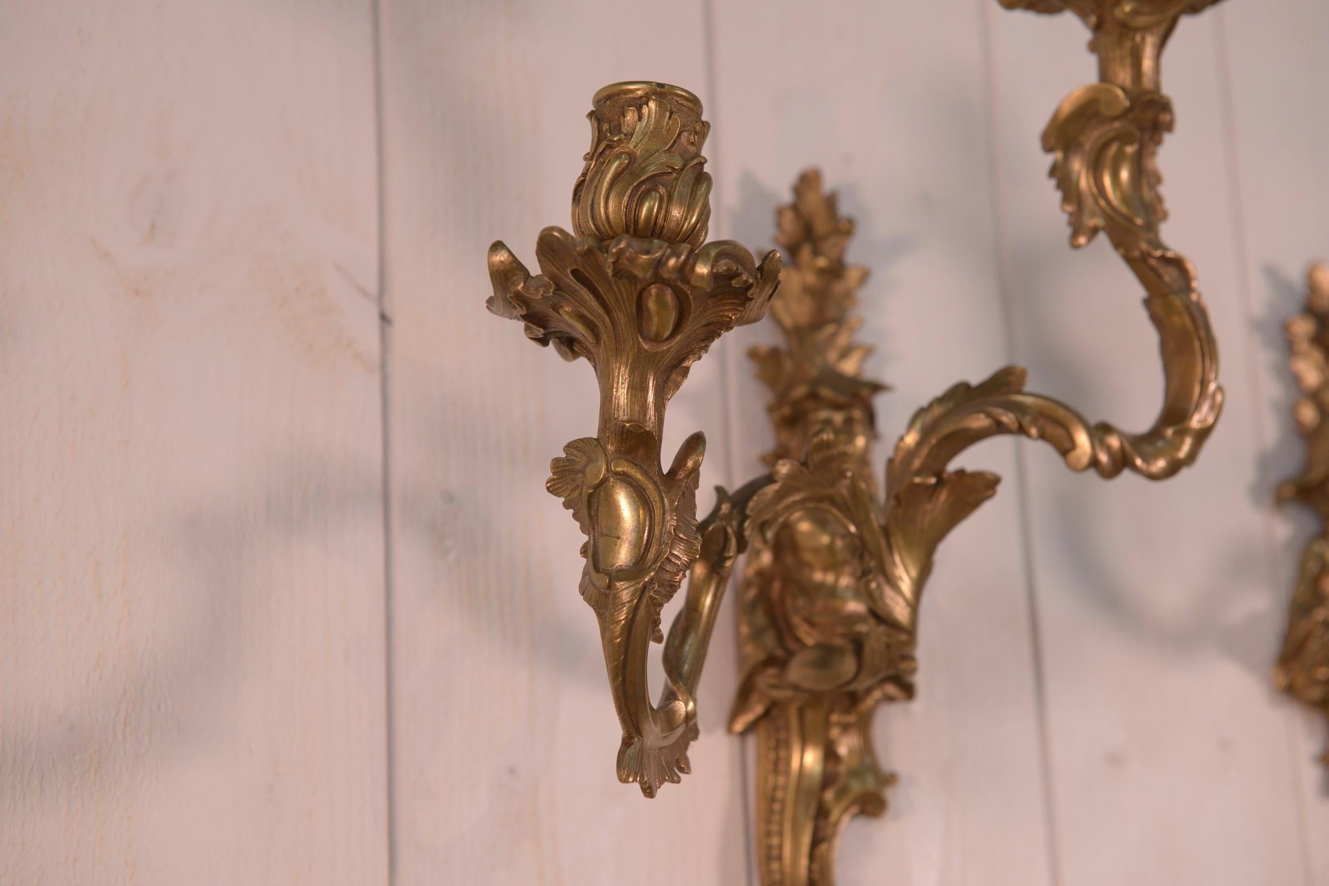 Paire d'appliques en bronze milieu du 18ème siècle In condizioni buone in vendita a TOURCOING, FR